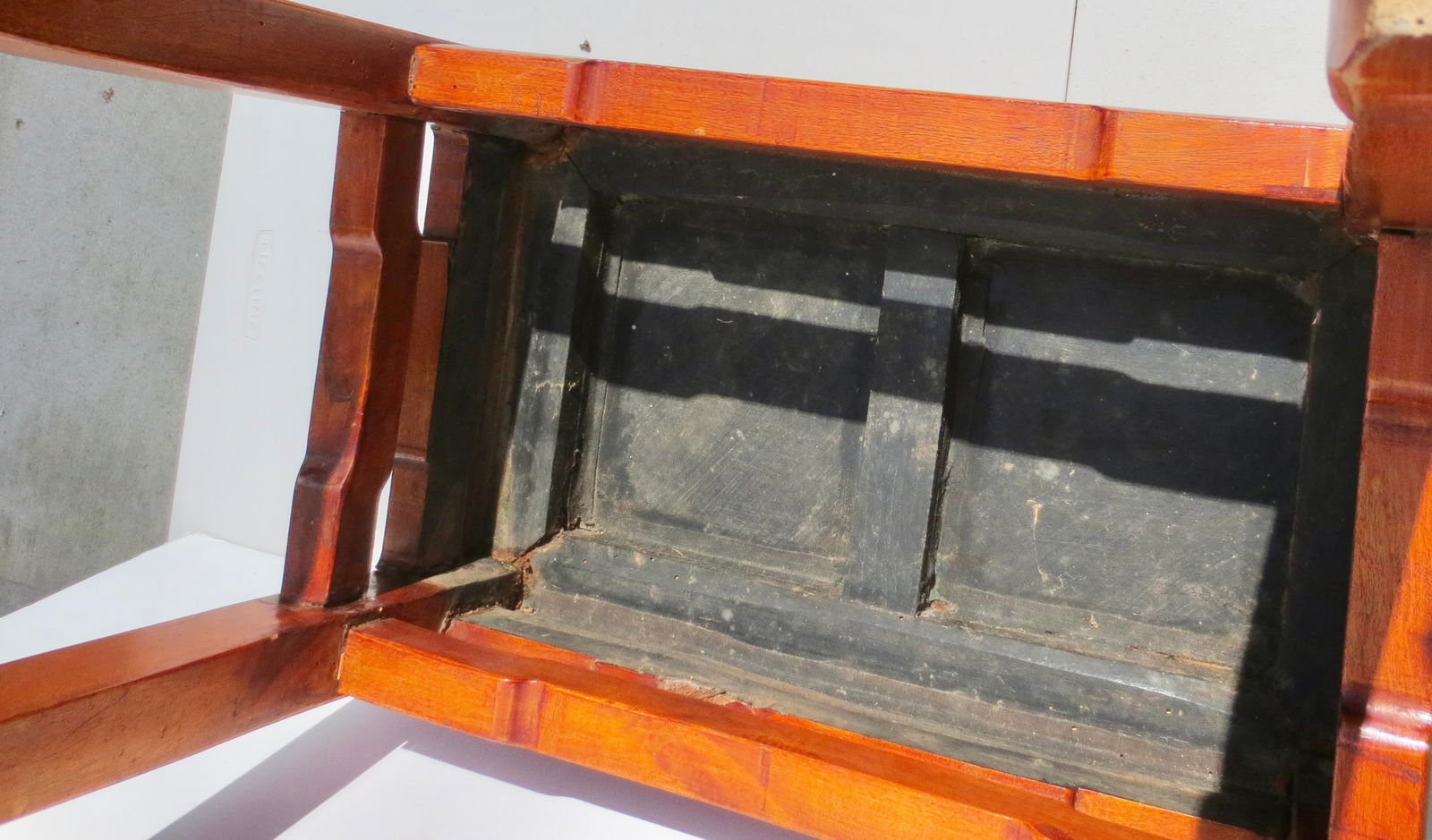 Antique Chinese Elmwood Low Table Circa 1920s' - 8