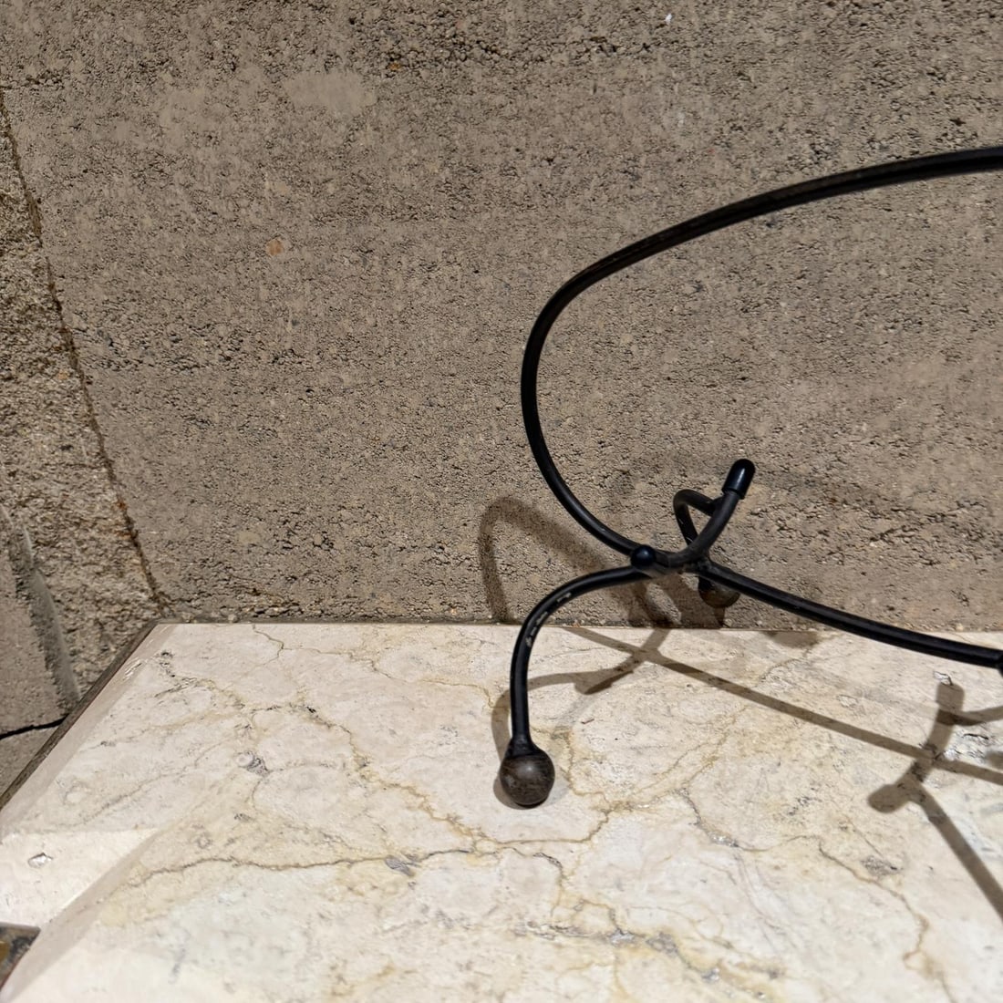 1960s Abstract Animal Iron Wine Bottle Holder - 9