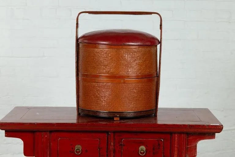 Chinese Red Lunch Basket with Carved Handle - 7