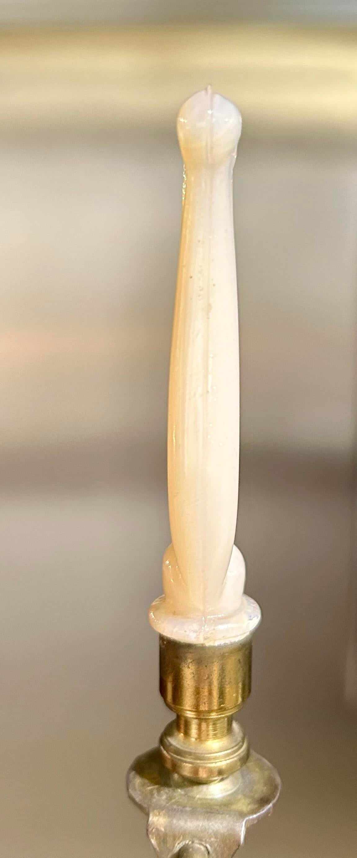 Vintage 1930s Aladdin Co. Alacite Glass Peach Lustreware Table Lamp - 5