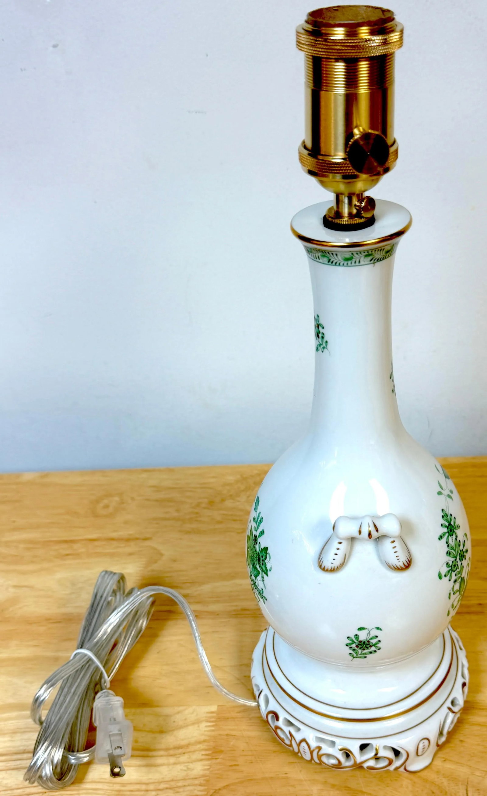 Herend Porcelain 'Chinese Bouquet- Green' Table Lamp - 10