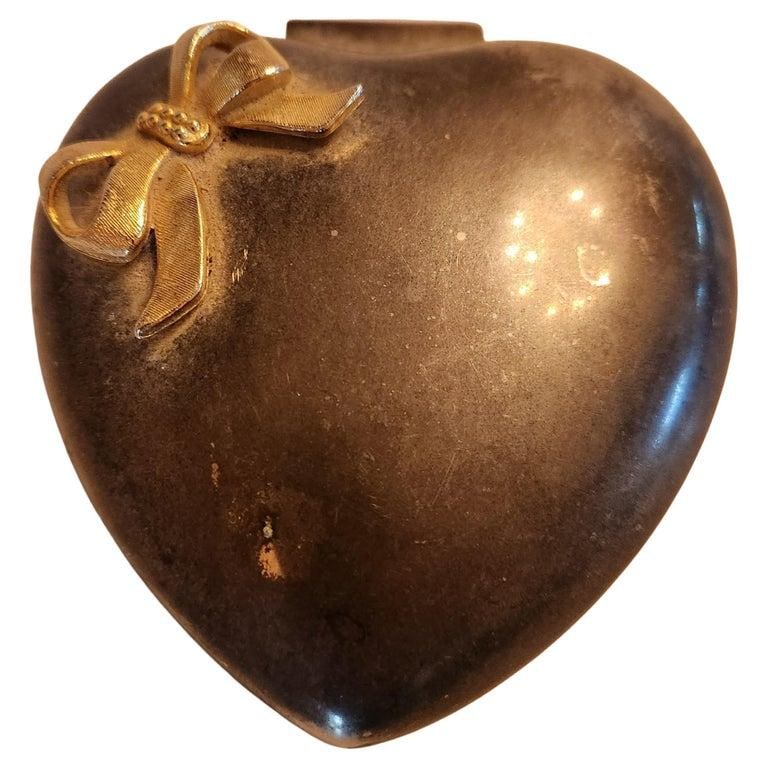 International Silver Vintage Velvet Heart Ring Box - 6