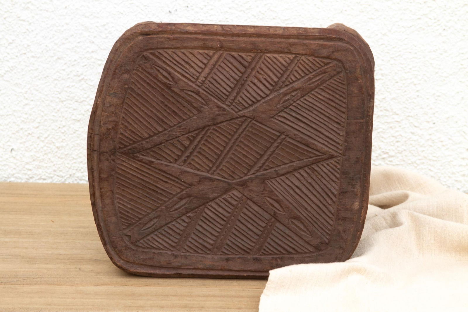 Nupe Carved Stool, Earth's Embrace - 3