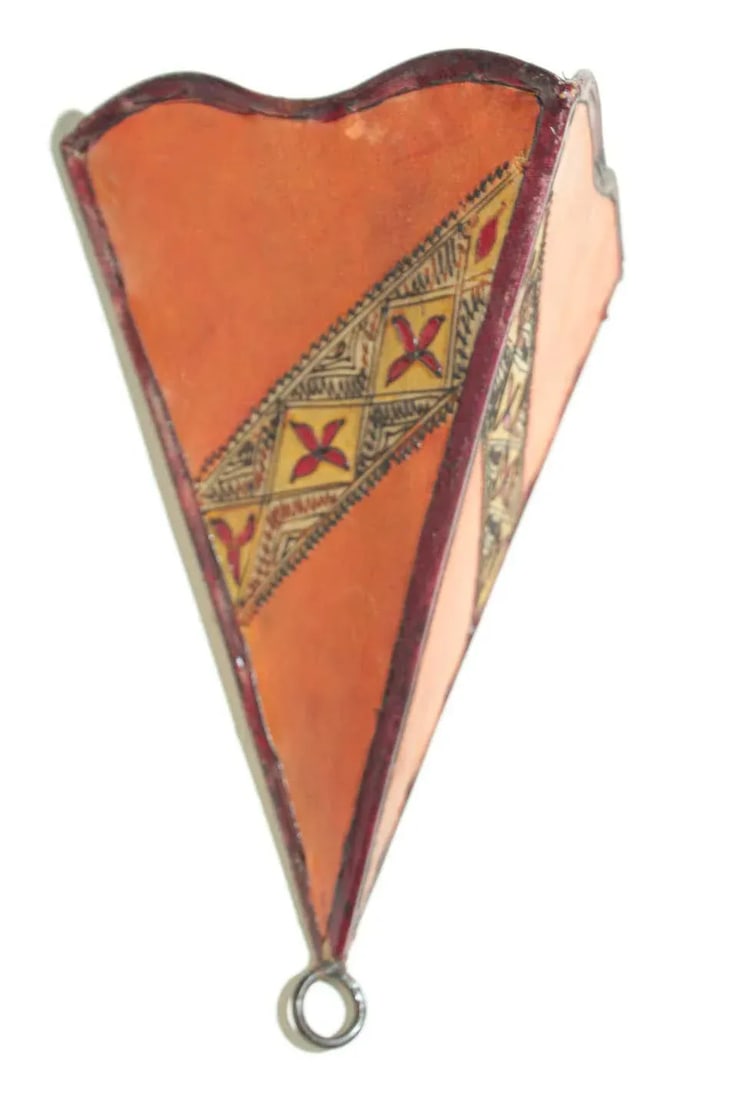 1980s Parchment North African Tribal Art Wall Sconce Attributed to Berber Tribes of Morocco - 4