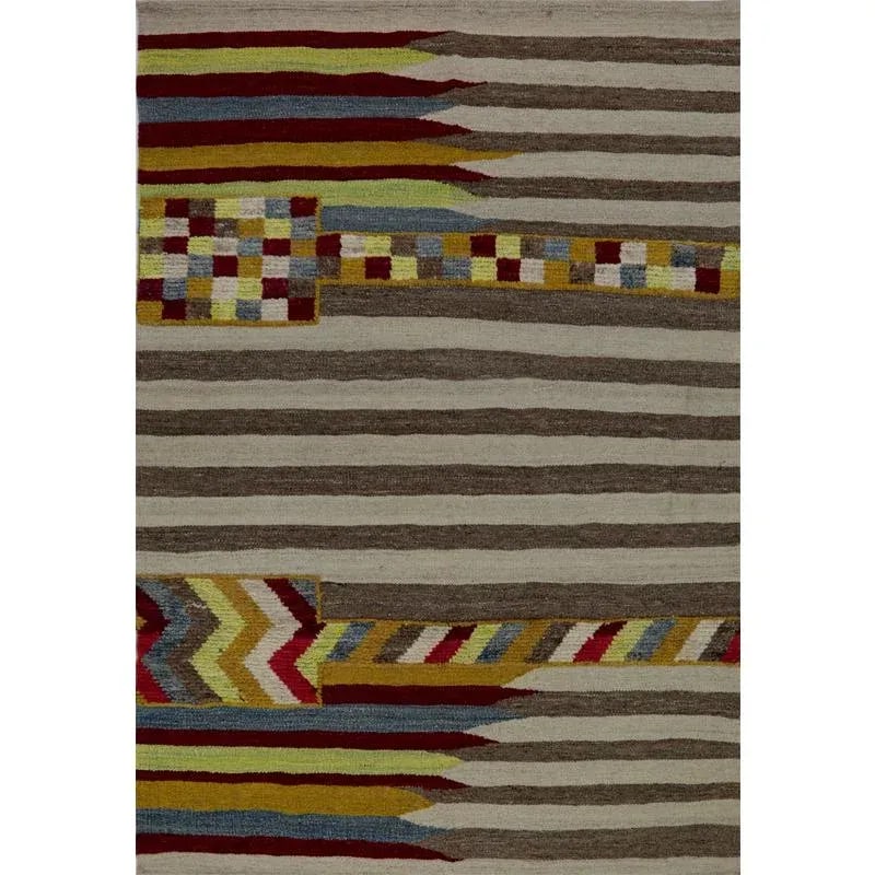 Handwoven Scandinavian Style Persian Kilim Area Rug 3'4" X 5'6" - 9