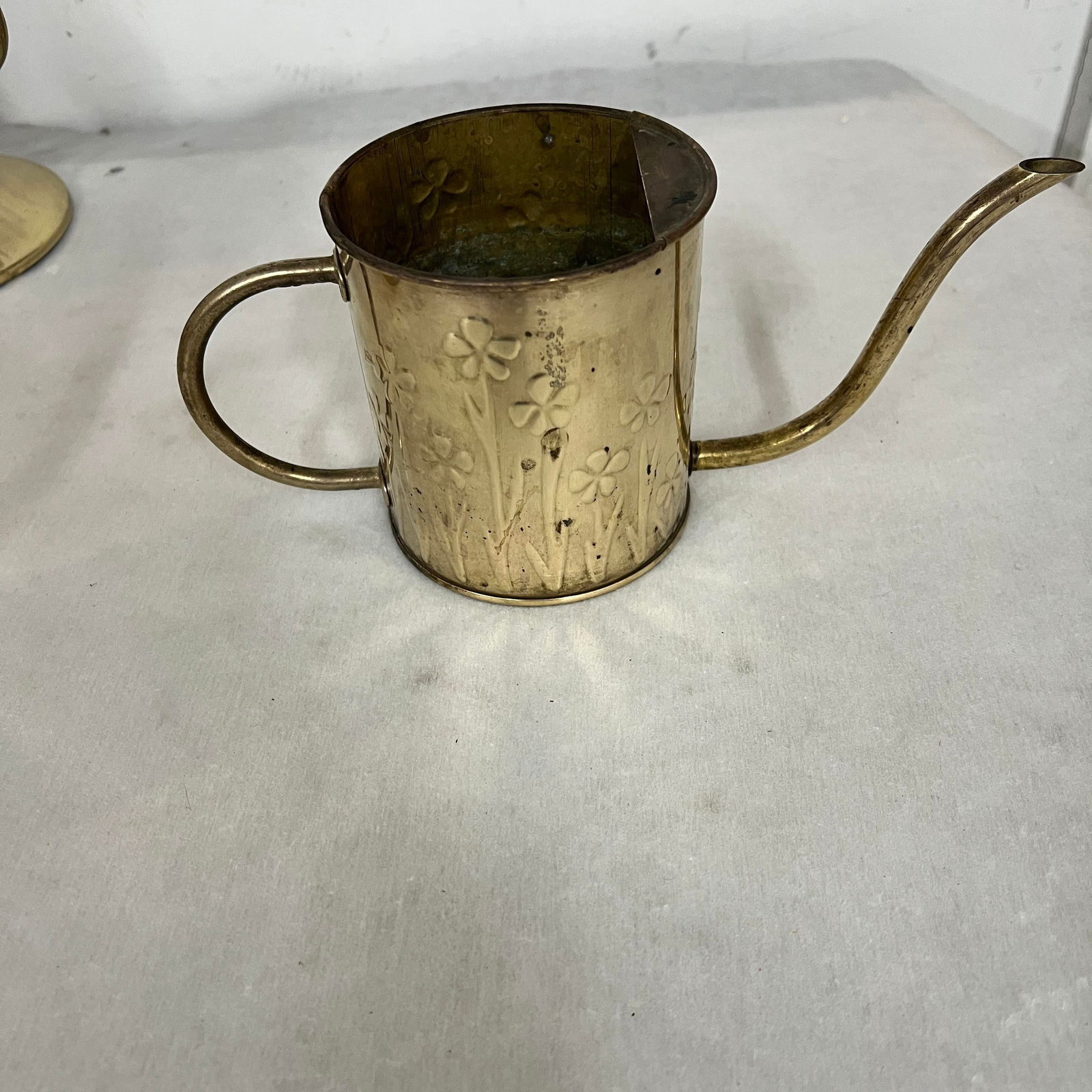 Vintage Decorative Brass Watering Can With Embossed Flower Pattern - 2