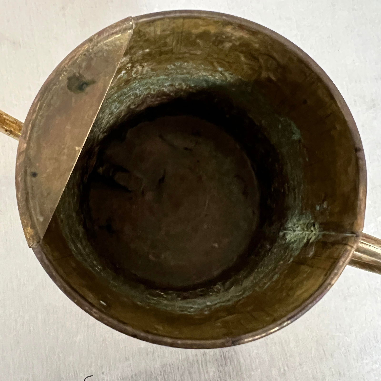 Vintage Decorative Brass Watering Can With Embossed Flower Pattern - 5