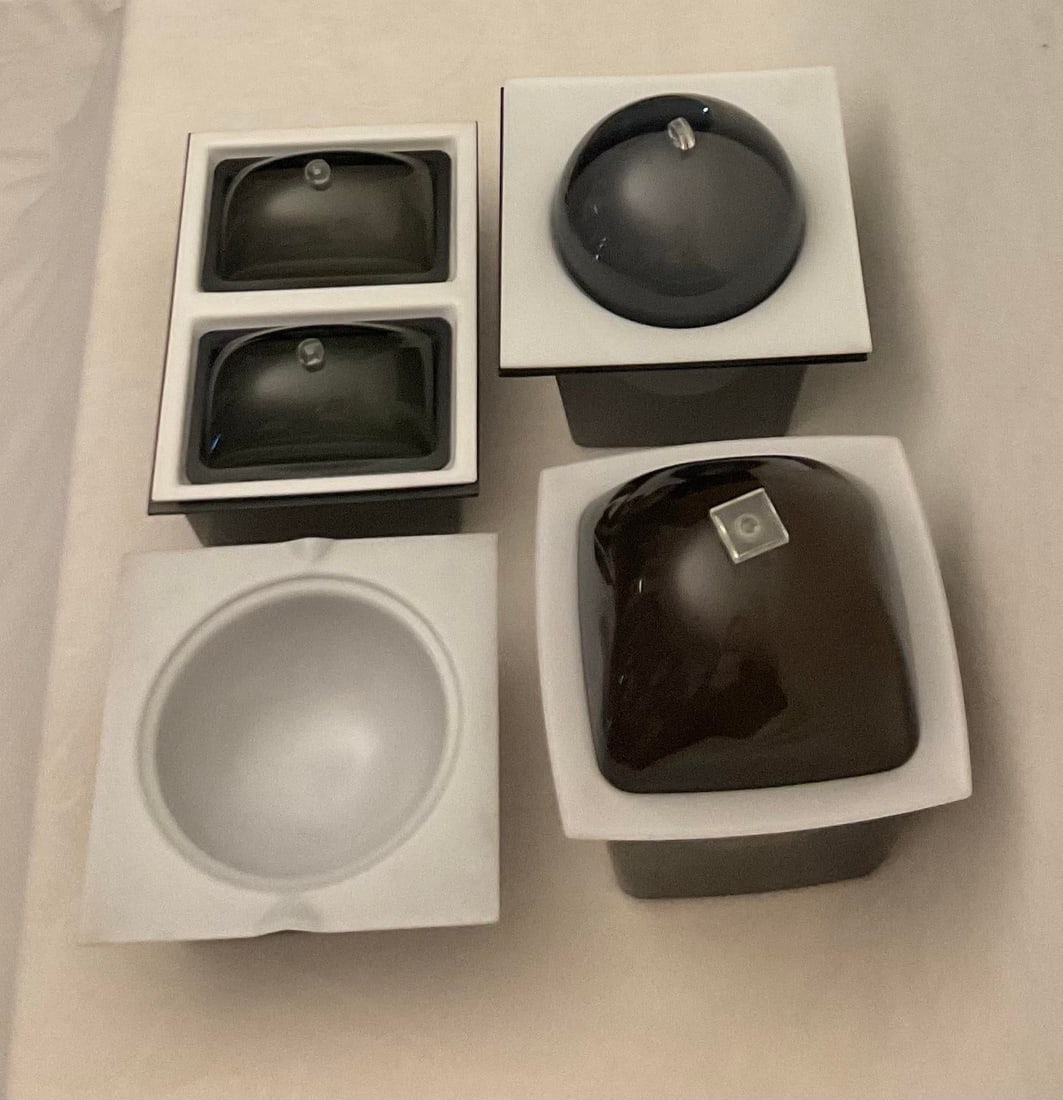 1960s Acrylic Mod Space Age Thermalene 12 Piece Hot & Cold Food Server Dome-A-Lene - 3