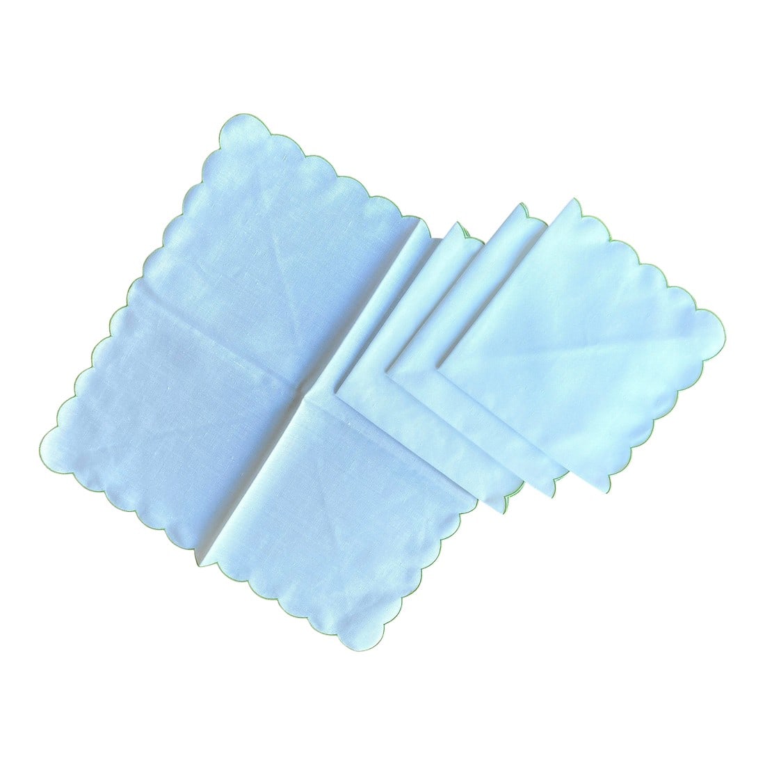 White Linen Scalloped Linen Cloth Napkins With Vivid Green Trim - Set of 4: Set of four, very white, very crisp linen dinner napkins with a dramatic, green scalloped edge. A generous 17" x 17" when open. These are unused and in excellent condition as consequence. From a Palm