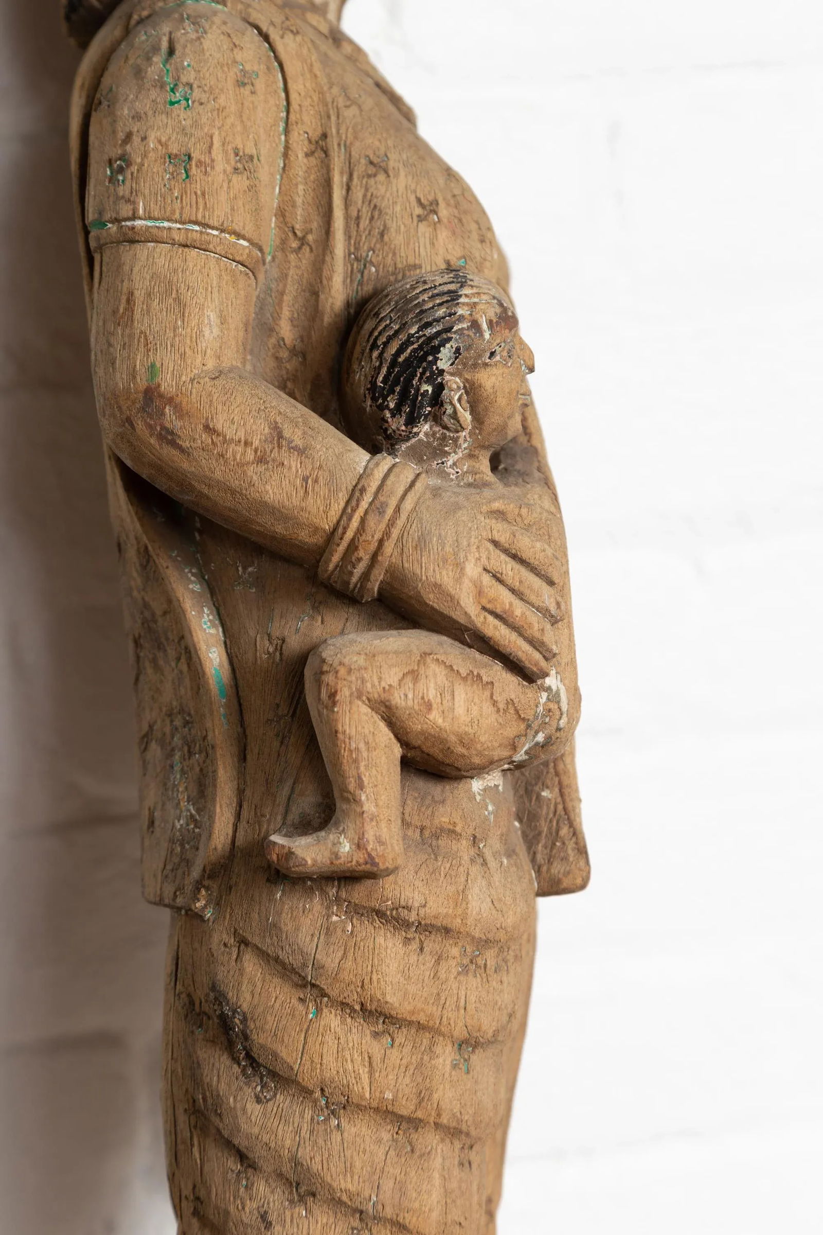 Hand Carved Indian Temple Carving Statue from Gujarat Depicting Mother and Child - 5