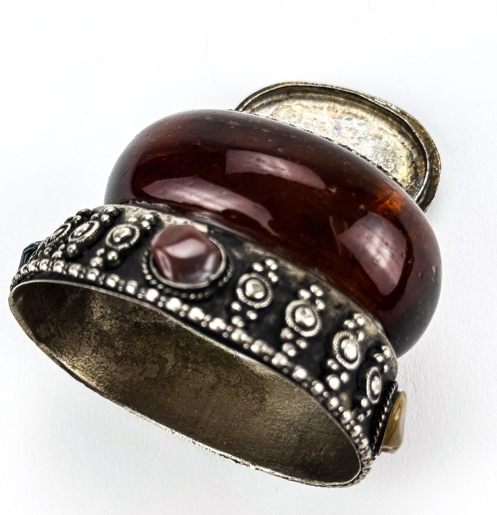 Small Vintage Hinged Lidded Glass and Stone Trinket Box. - 7