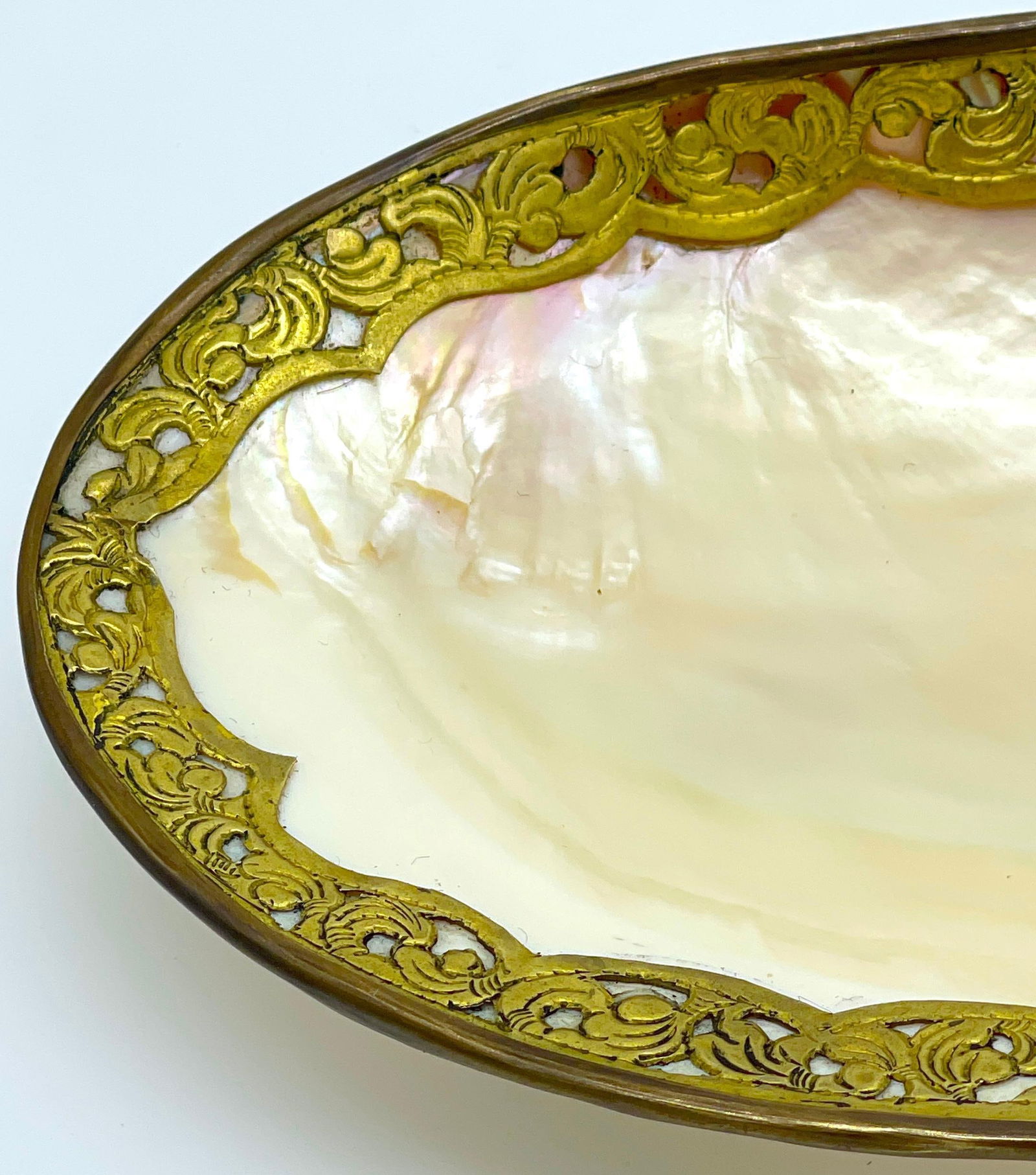 Napoleon III Ormolu Mounted Footed Shell Dish/ Vide-Poche - 5