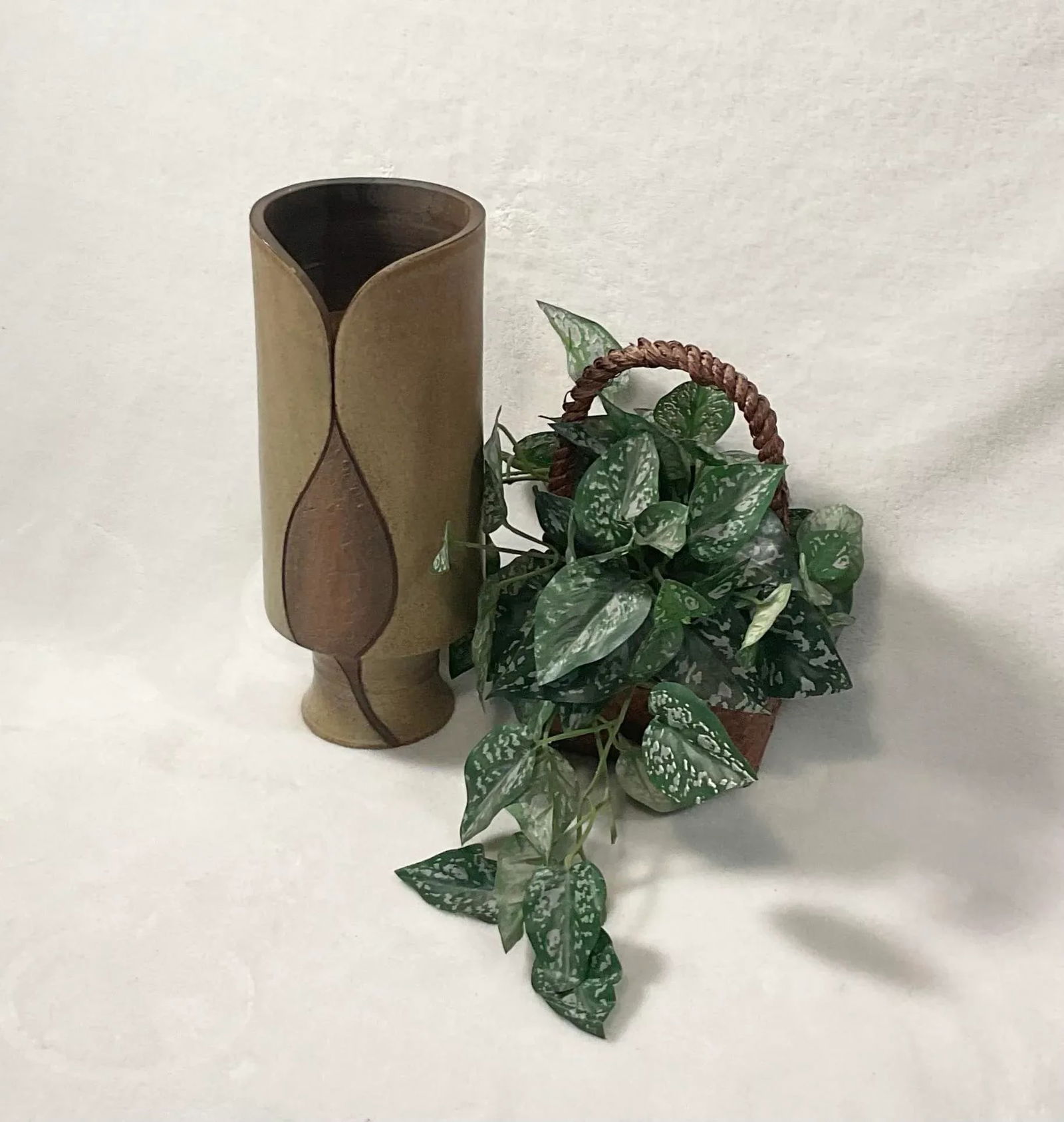 Mid-Century Modern Studio Pottery Cylindrical Pottery Vase Signed - 11