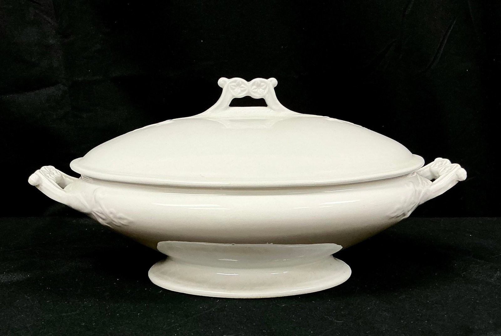 Ironstone Vegetable Tureen With Lid by T & R Boote, England - 11