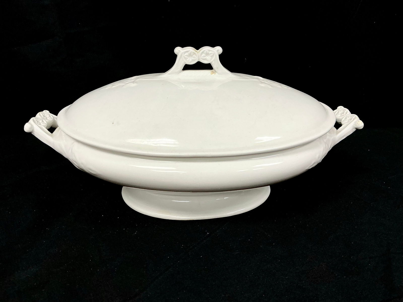 Ironstone Vegetable Tureen With Lid by T & R Boote, England - 3