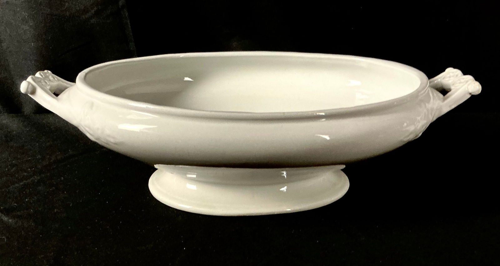 Ironstone Vegetable Tureen With Lid by T & R Boote, England - 6