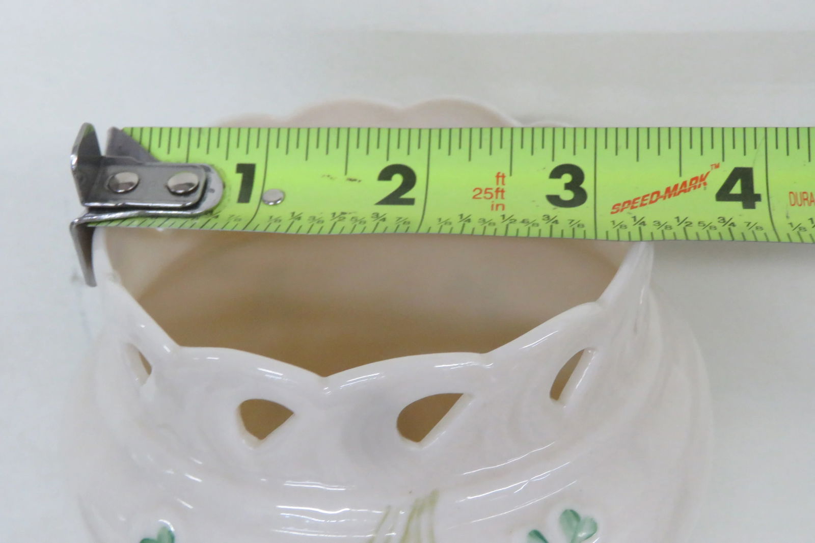 Belleek Ireland Porcelain Shamrock Tall Scalloped Vase 4395b - 5