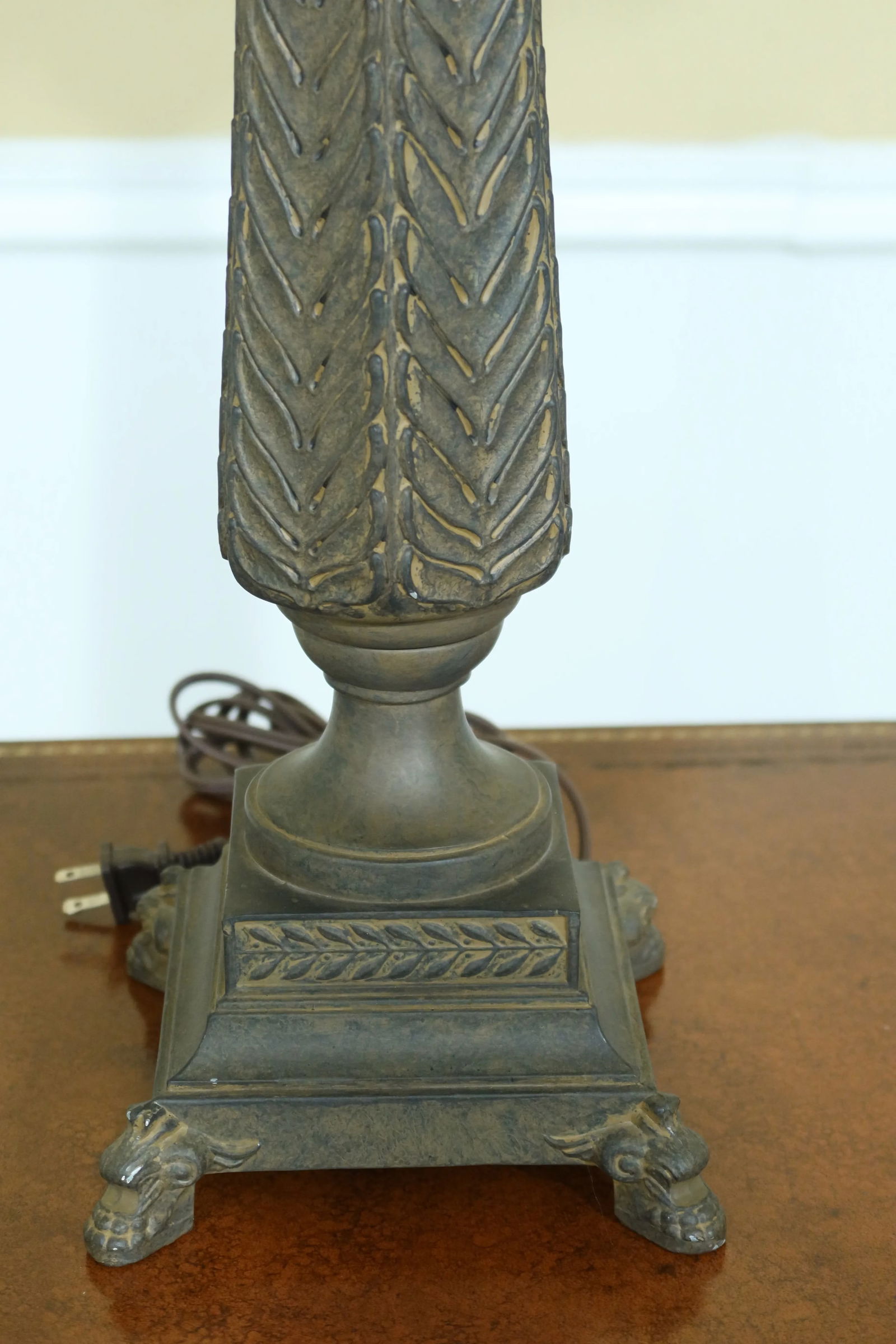 Large Metal Bronze Finish Table Lamp - 2