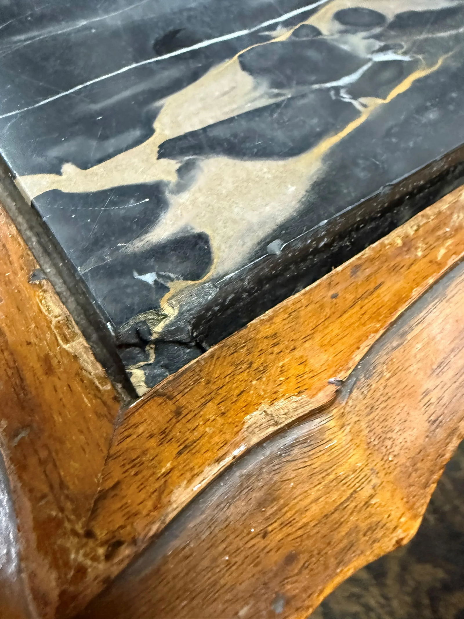 1920s Antique Walnut and Marble Top Side Table With Carved Swan Motifs - 7