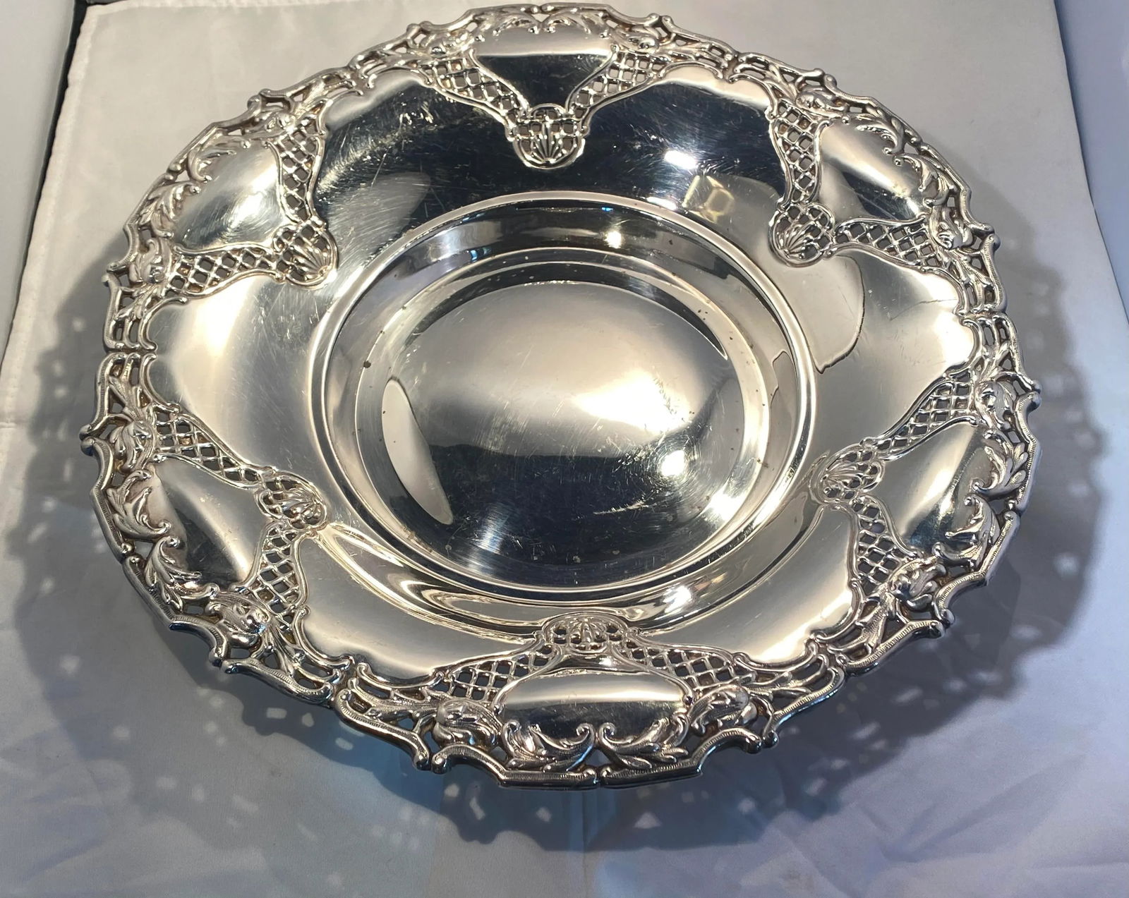 Vintage F B Rogers Silver Plate Centerpiece Bowl Made in Spain - 3