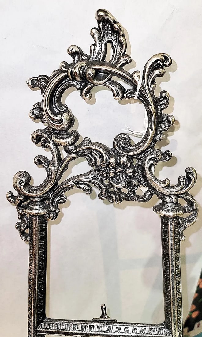 Late 20th Century Silver Plated Bronze Italian Easel - 4