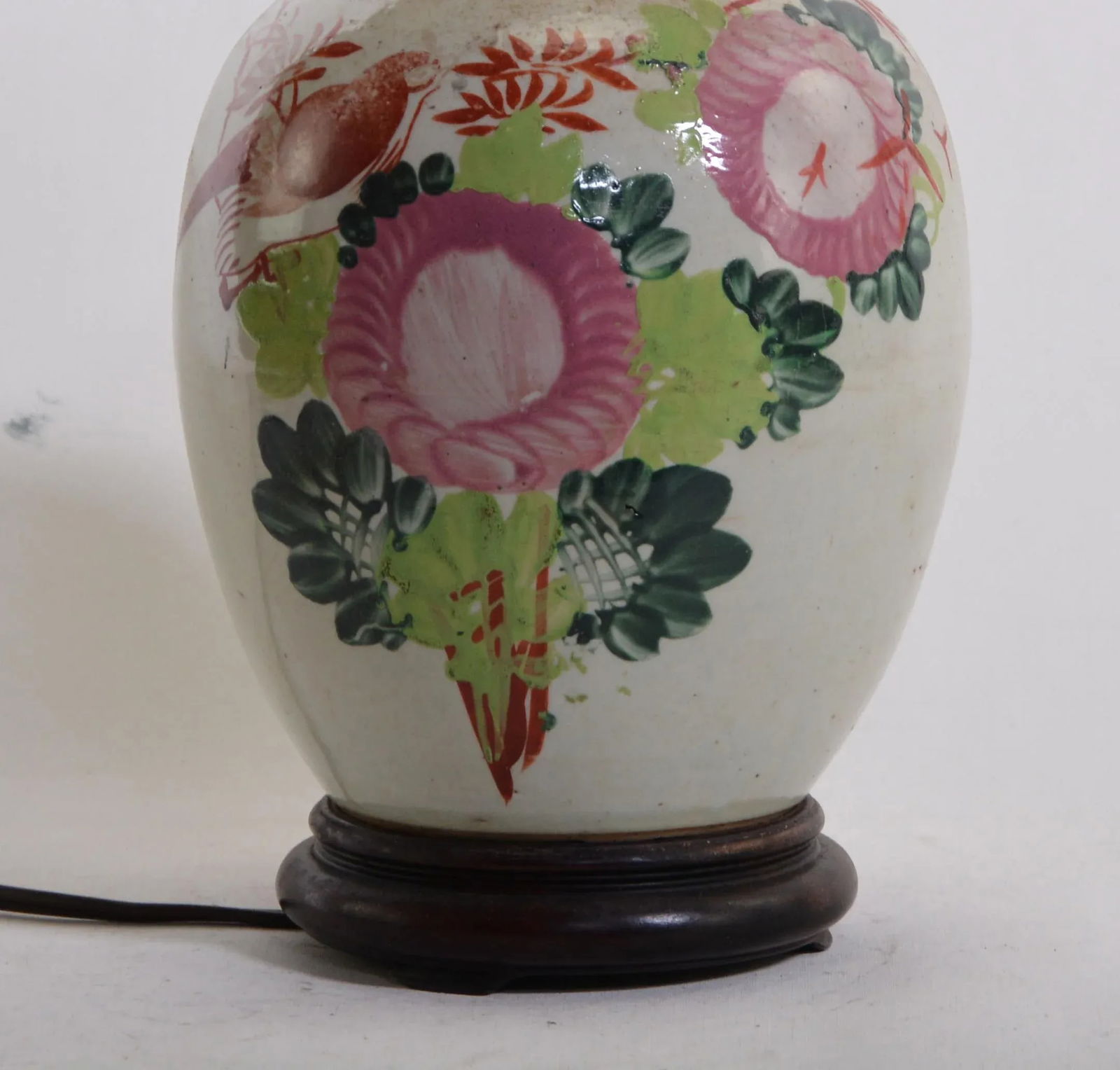 20th Century Chinese Famille Rose Jar Table Lamp - 6