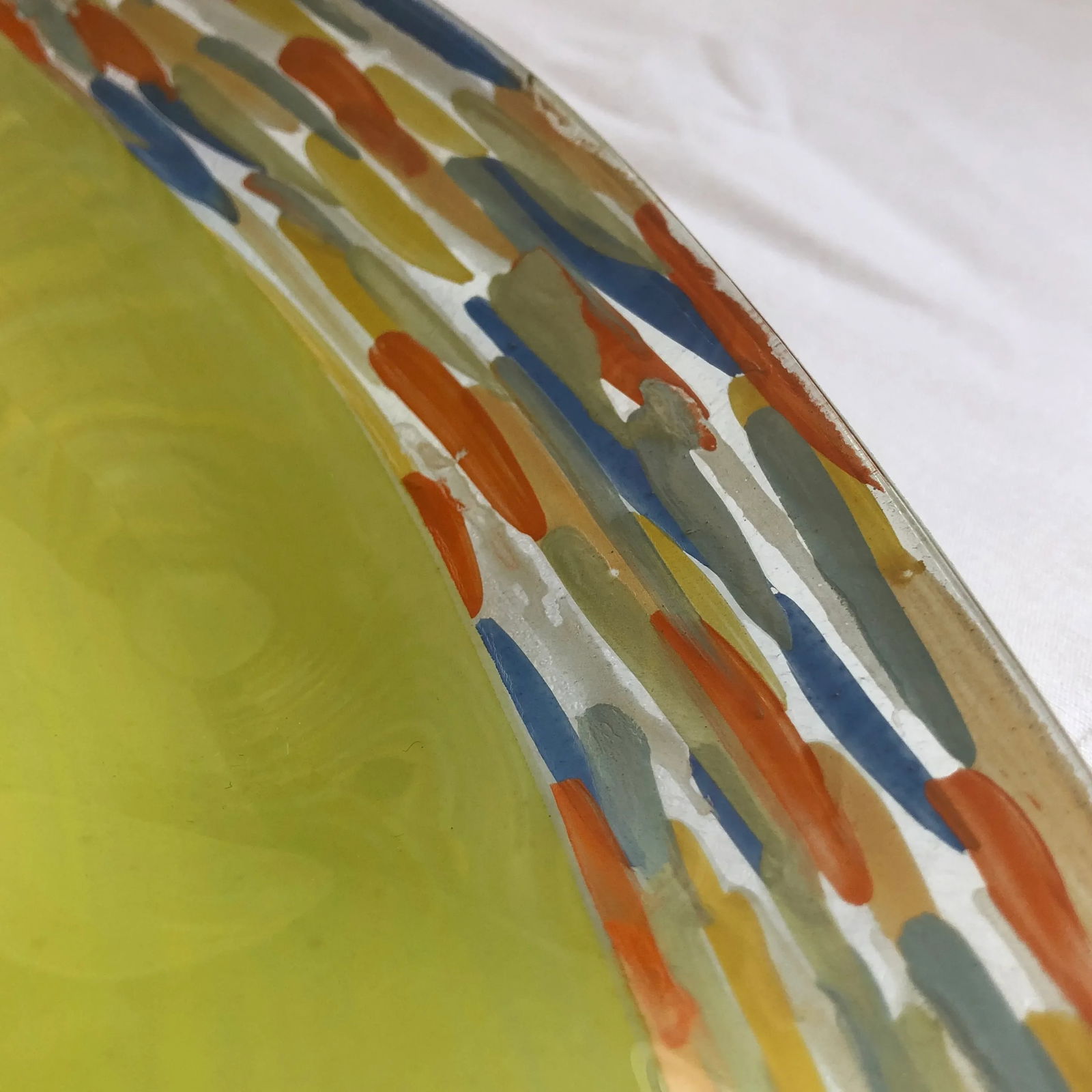 1990s Contemporary Lime and Multi-Colored Boat-Shaped Art Glass Dish - 4