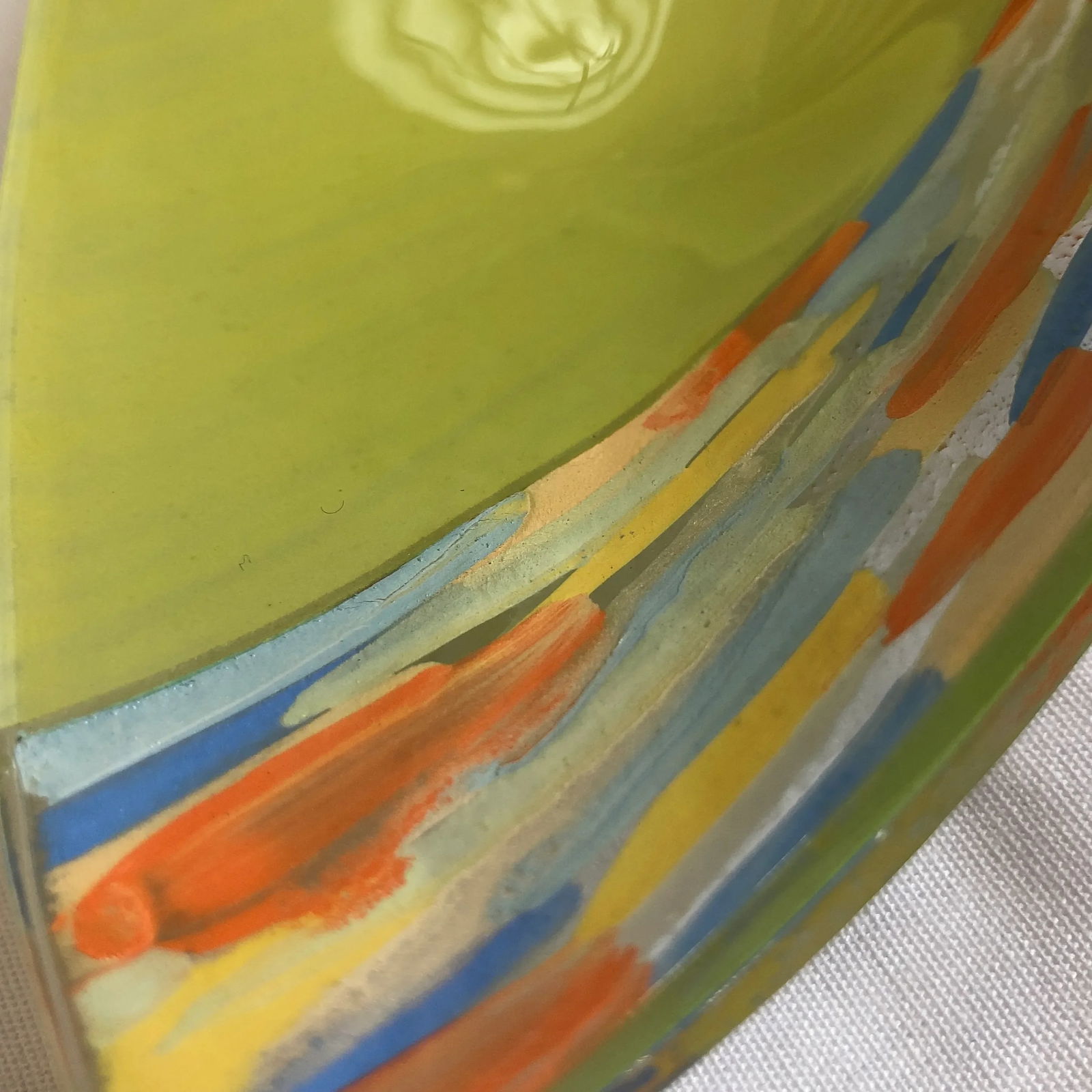 1990s Contemporary Lime and Multi-Colored Boat-Shaped Art Glass Dish - 7