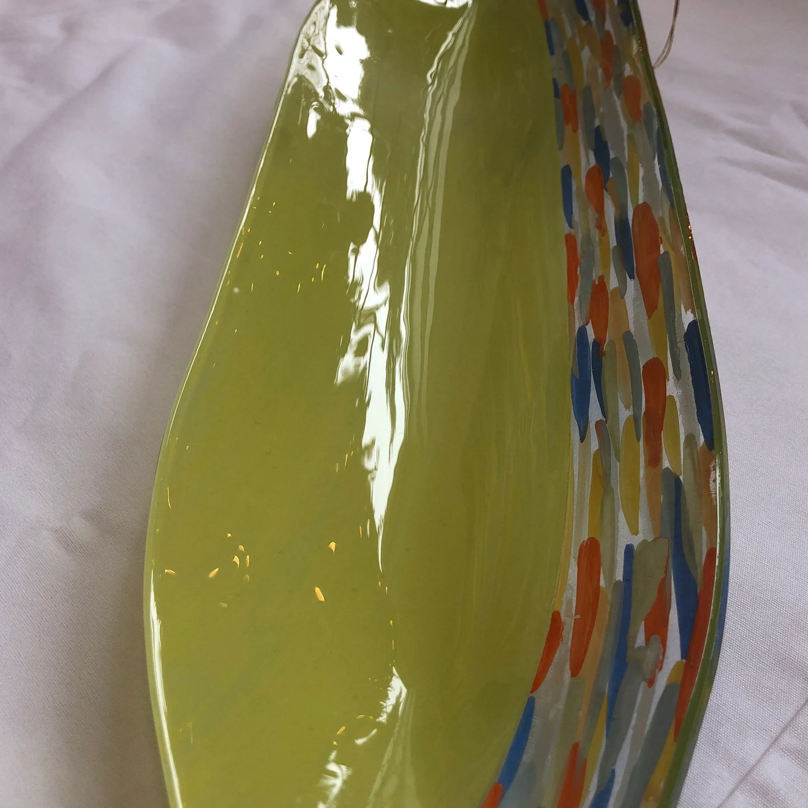 1990s Contemporary Lime and Multi-Colored Boat-Shaped Art Glass Dish - 8