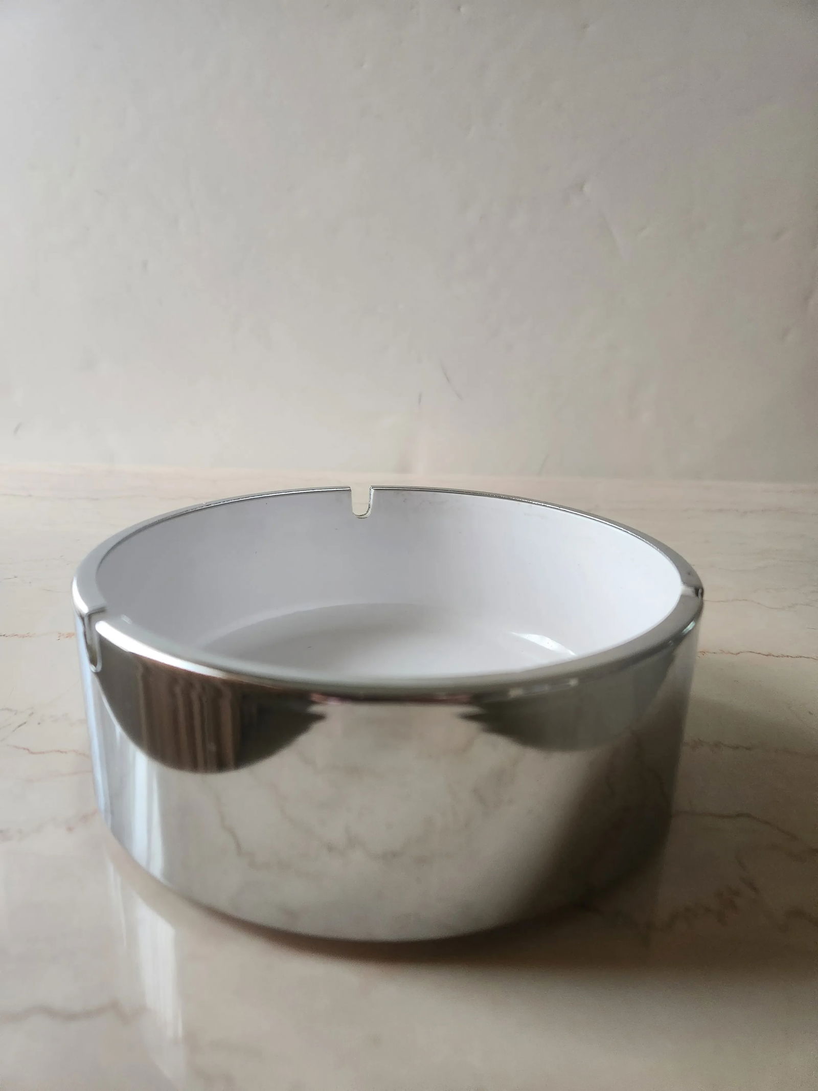 1960s Isamu Kenmochi Mod Ashtray Large Catch All Silver & White - 2