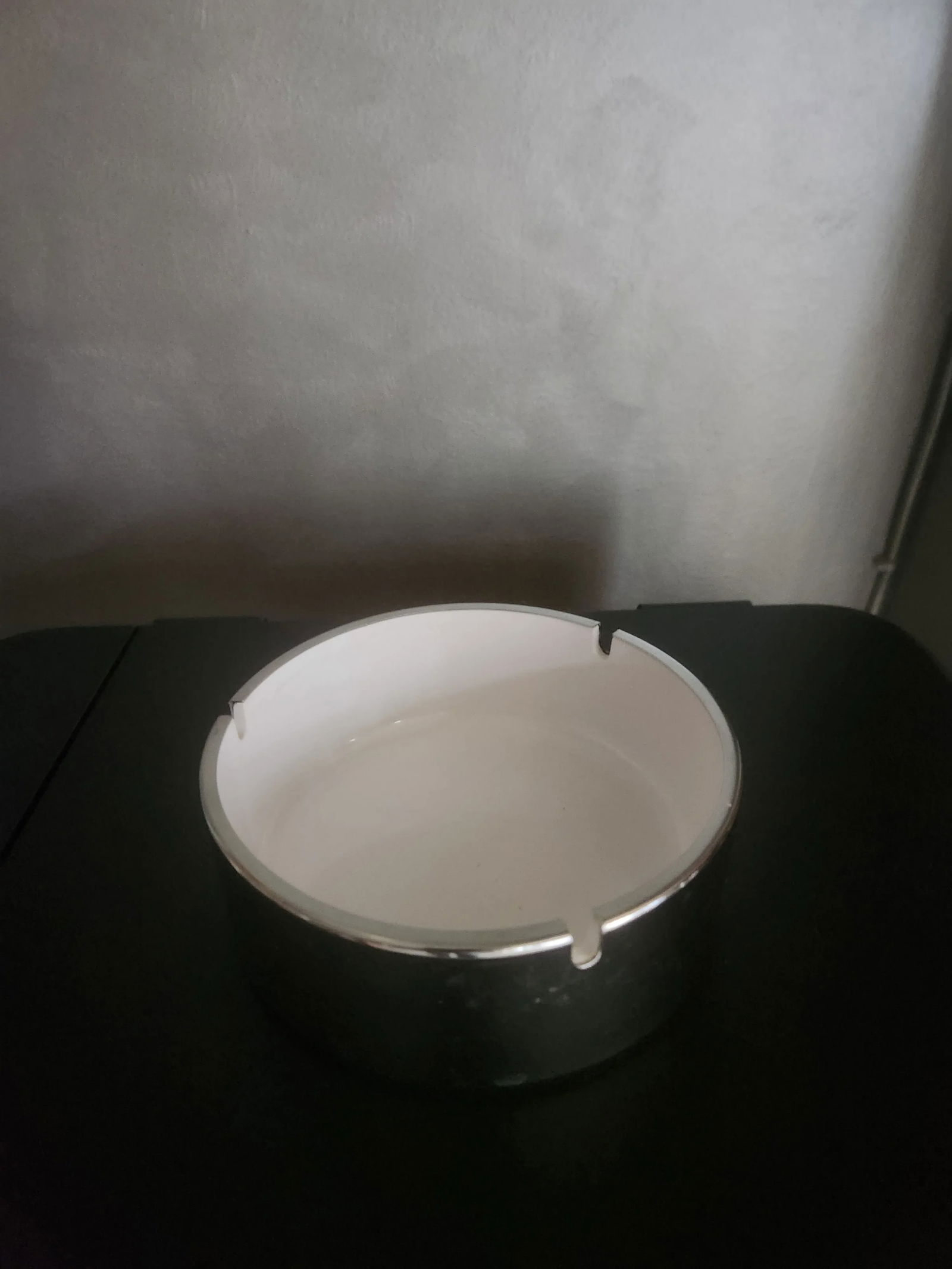 1960s Isamu Kenmochi Mod Ashtray Large Catch All Silver & White - 8