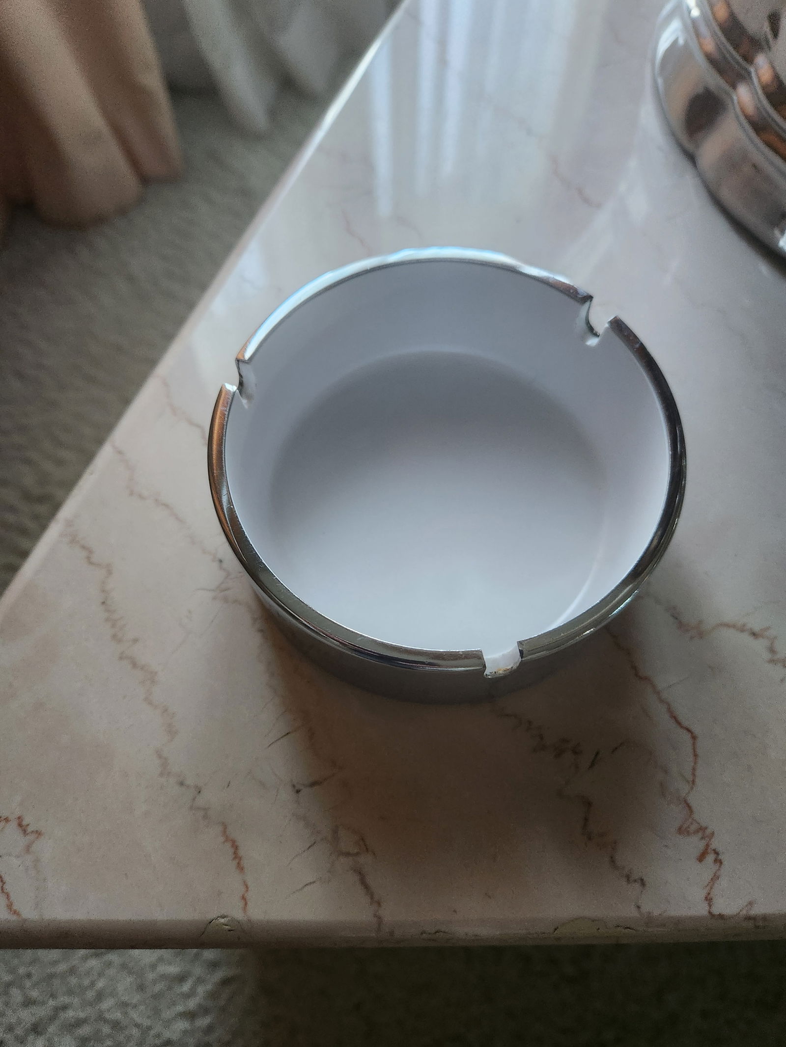 1960s Isamu Kenmochi Mod Ashtray Large Catch All Silver & White - 9