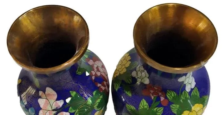 Pair Vintage Qing Dynasty Cloisonne' Vases - China - 4