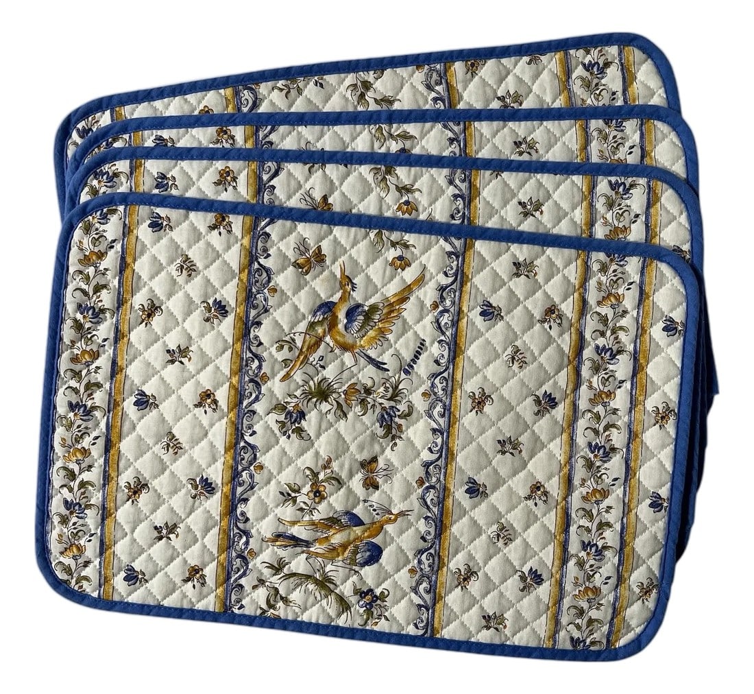 French Provencal Placemats Moustiers Birds by Poupees Yolande, Made in France - Set of 4: Vintage Set of 4 French Provencal Placemats Moustiers Birds, made in France, by Poupees Yolande. One has a small faint spot on one side. Please see pictures. Each measures 17" w x 11.5". 