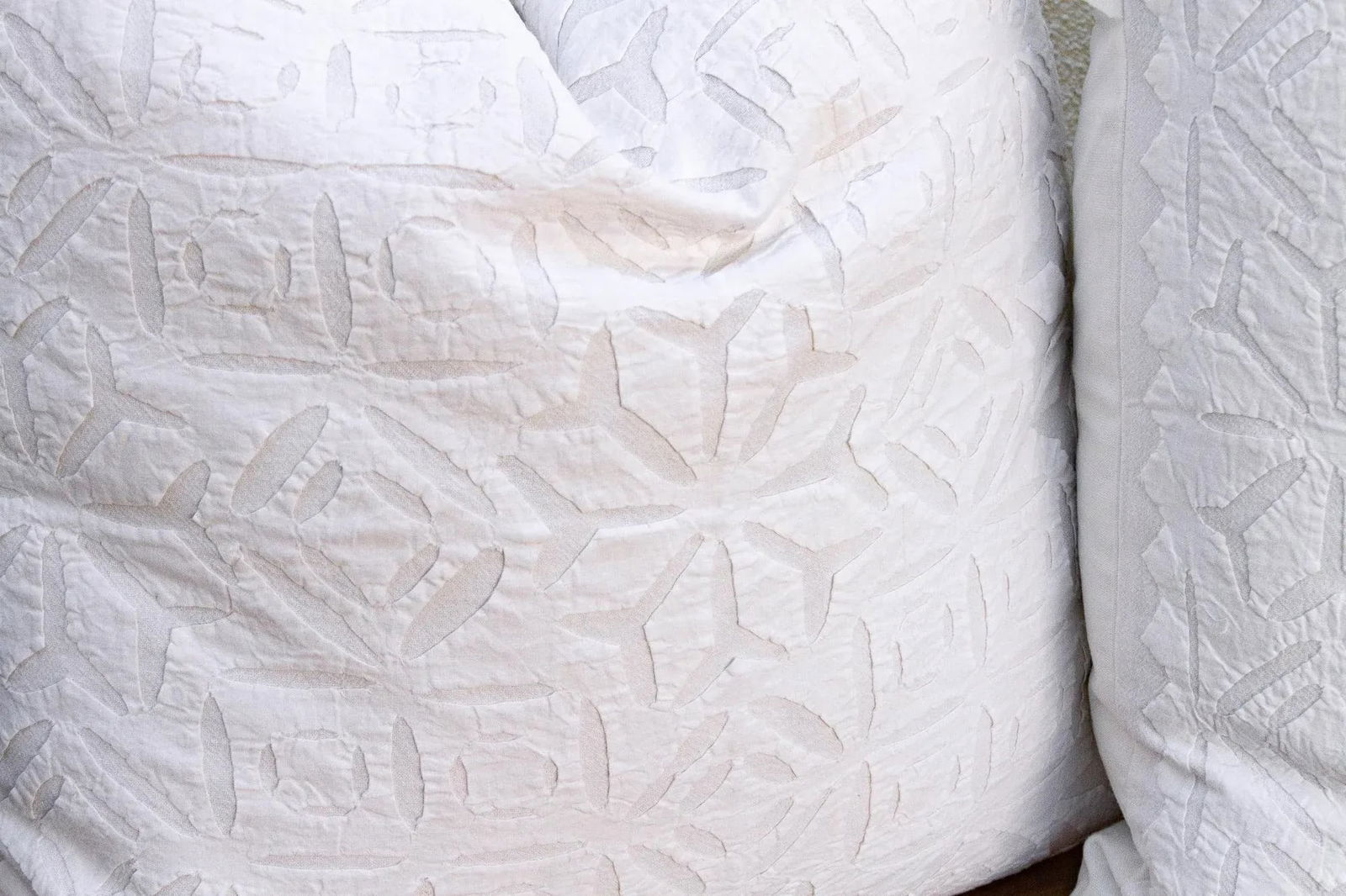 Spring Time, Pair of AppliquÃ© Pillow Covers - 4