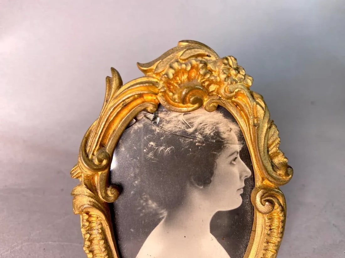 19thC French Gilded Bronze Miniature Floral Picture Frame - 3