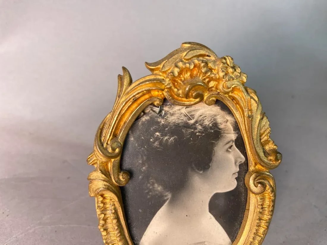 19thC French Gilded Bronze Miniature Floral Picture Frame - 4