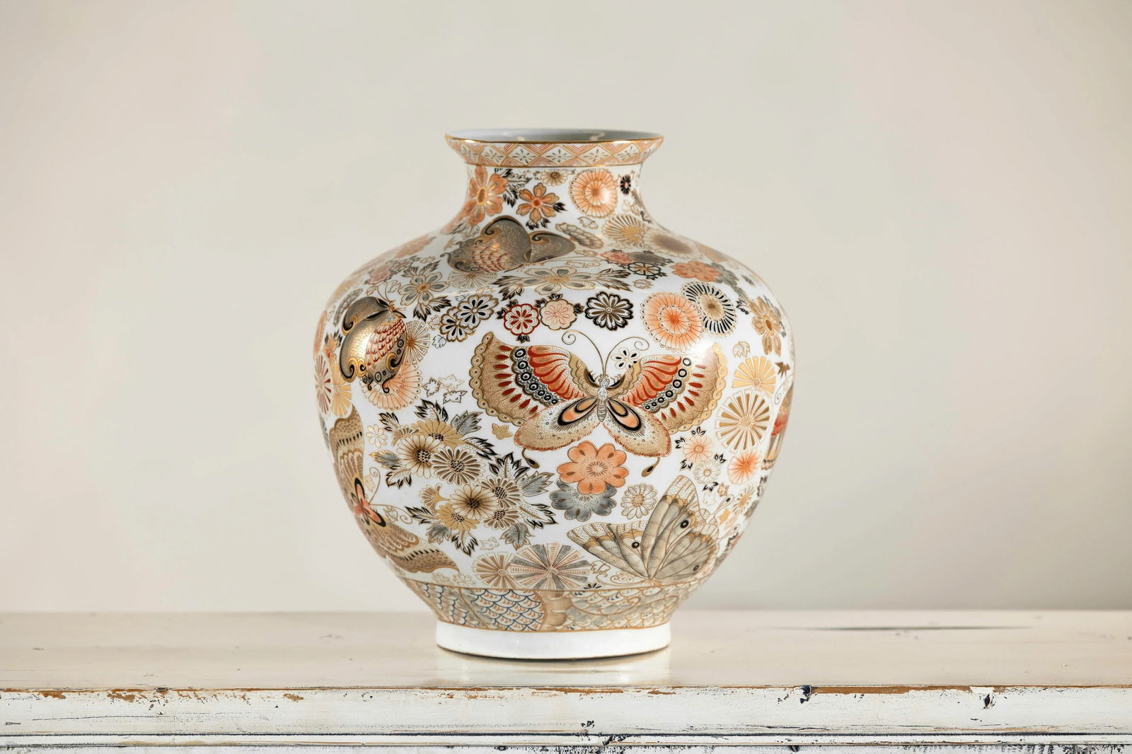 Kutani-Style Japanese Vase with Butterflies and Florals on White Ground - 11