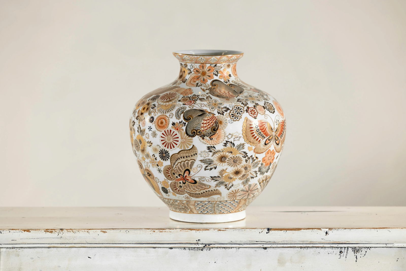 Kutani-Style Japanese Vase with Butterflies and Florals on White Ground - 6