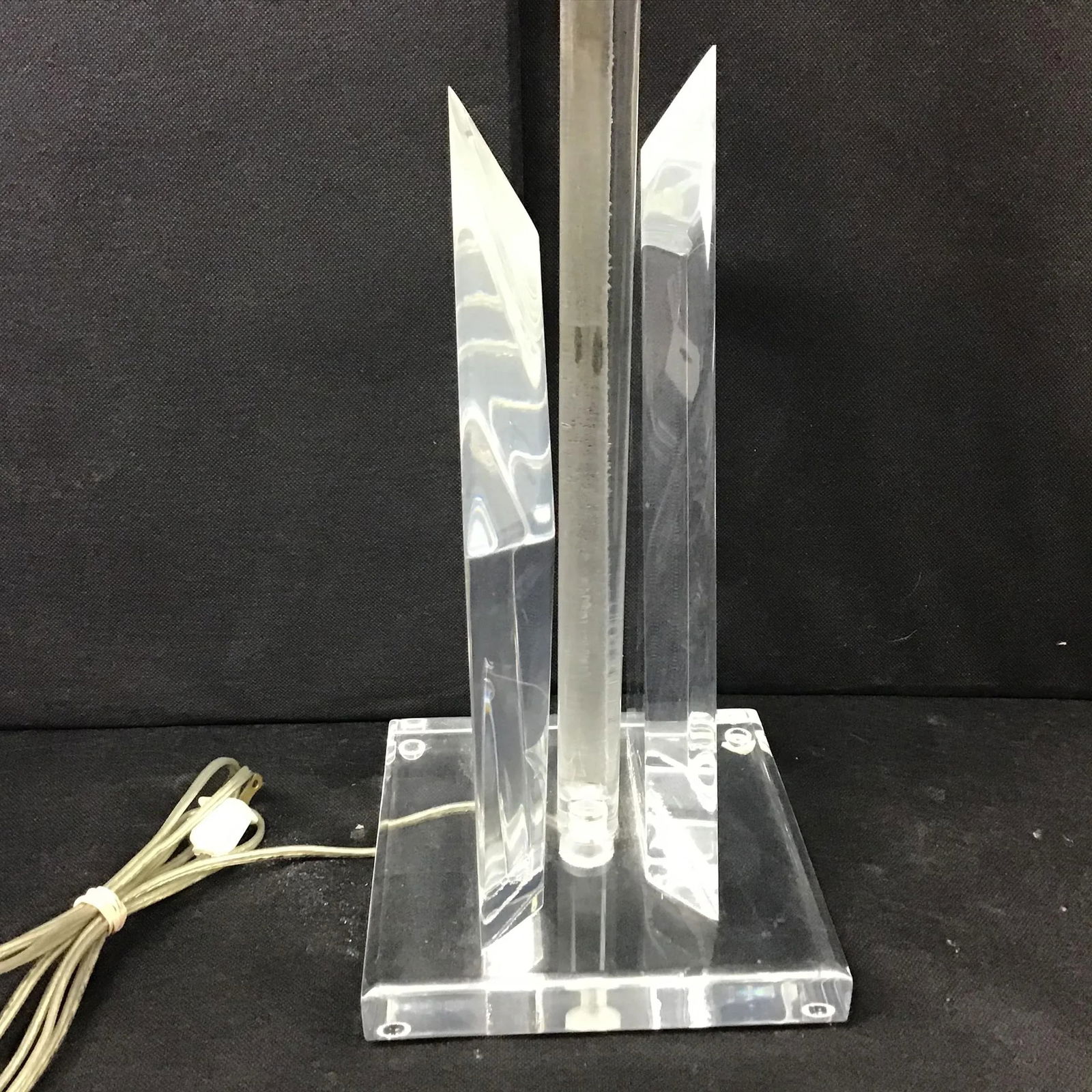 1970s Signed Van Teal Acrylic Lucite Lamp - 3