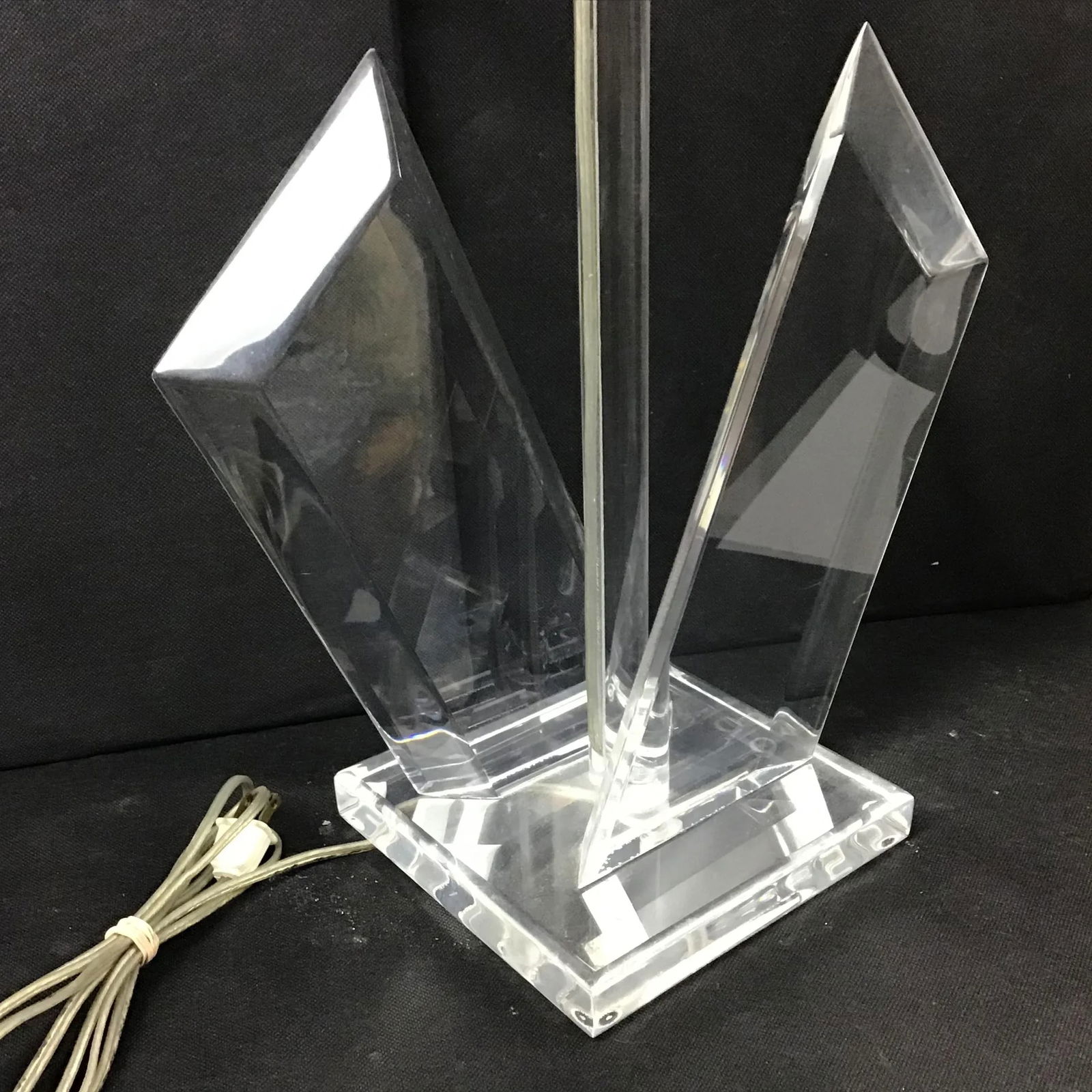 1970s Signed Van Teal Acrylic Lucite Lamp - 5