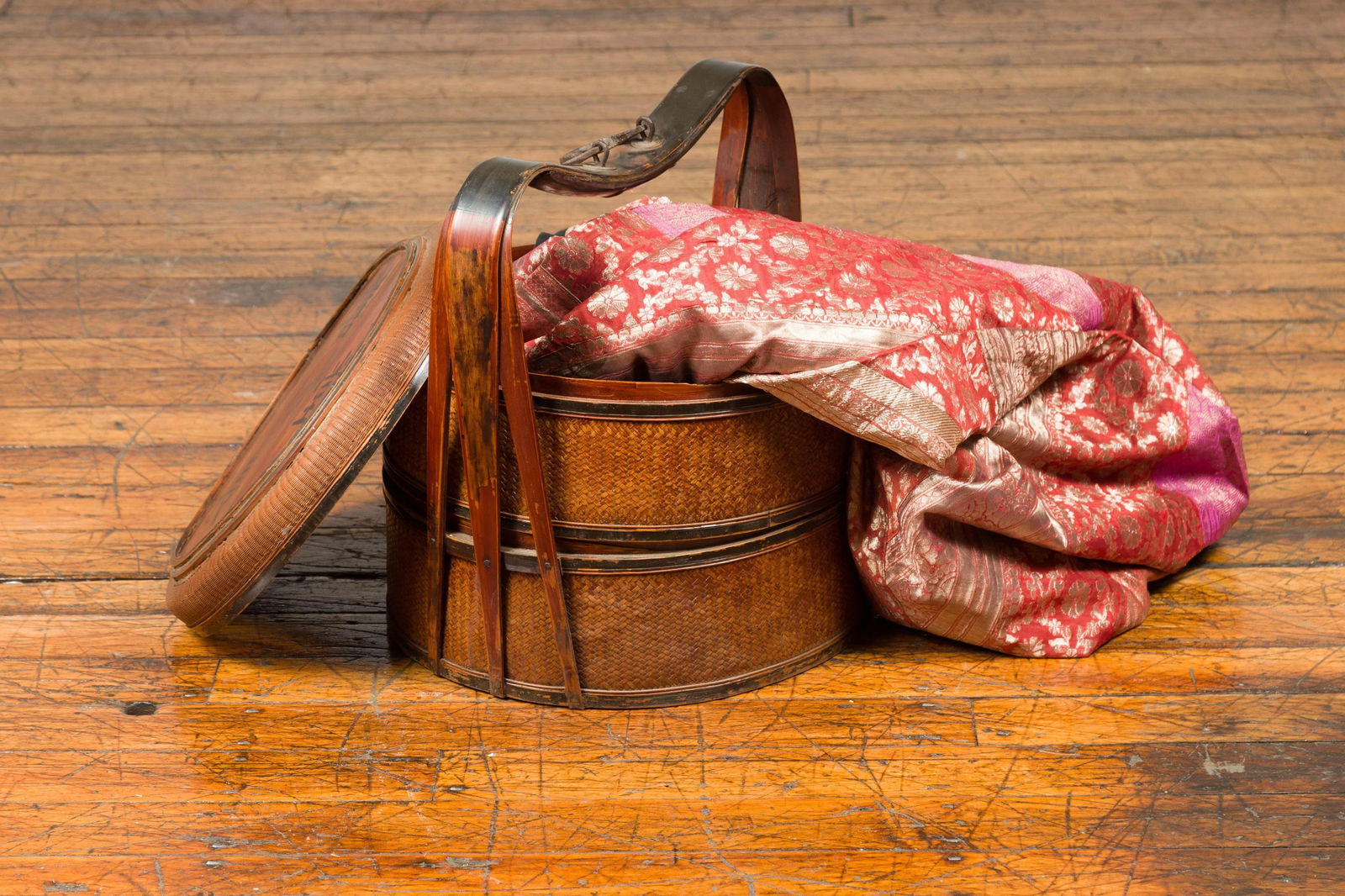 Antique Chinese Rattan Tiered Lunch Box with Carved Handle and Calligraphy - 3