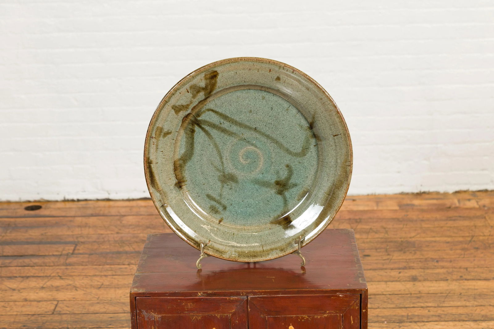 Thai Hand-Thrown Ceramic Charger from Chiang Mai with Hand Painted Decor - 5