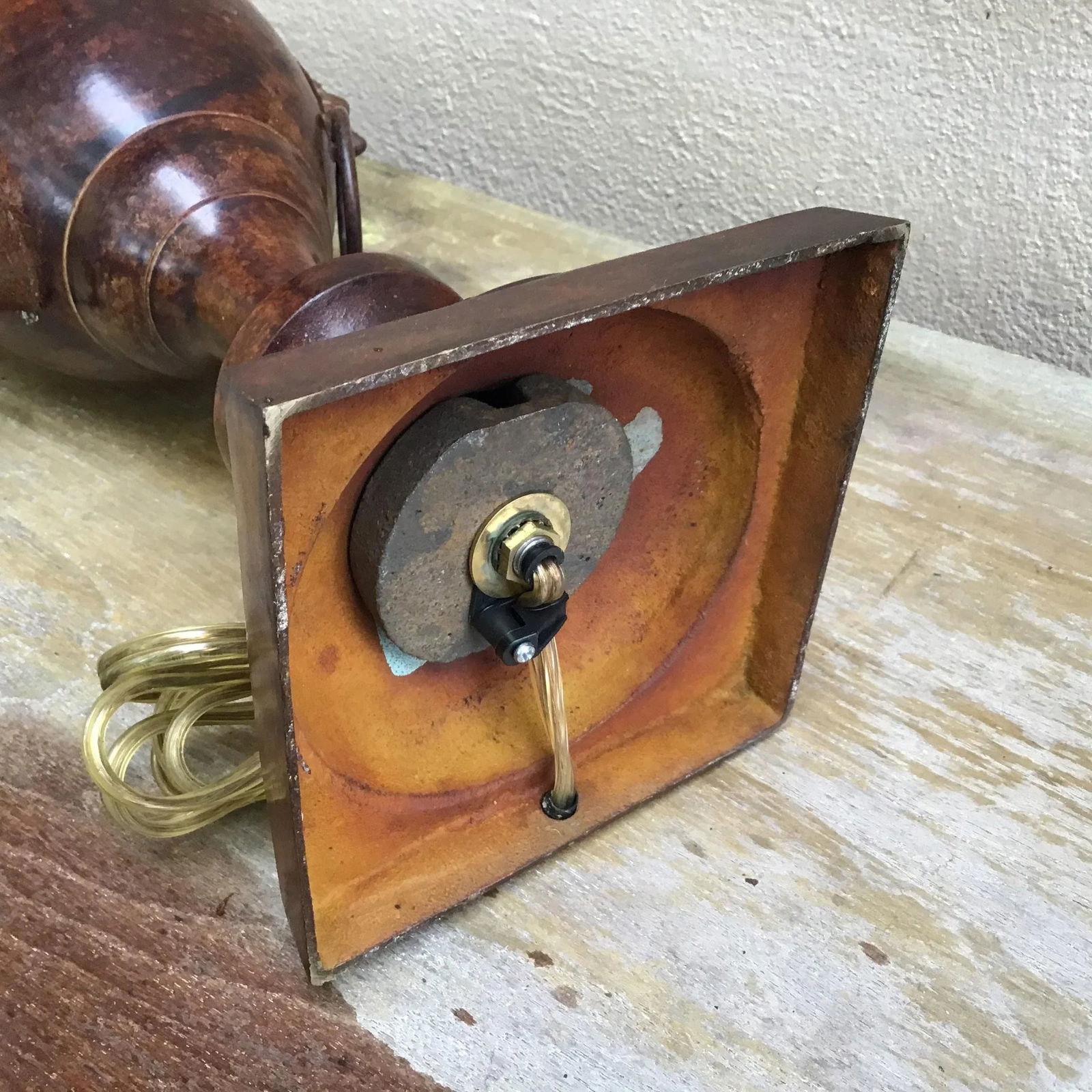 Neoclassic Metal Lion Handle Urn Lamp - 6