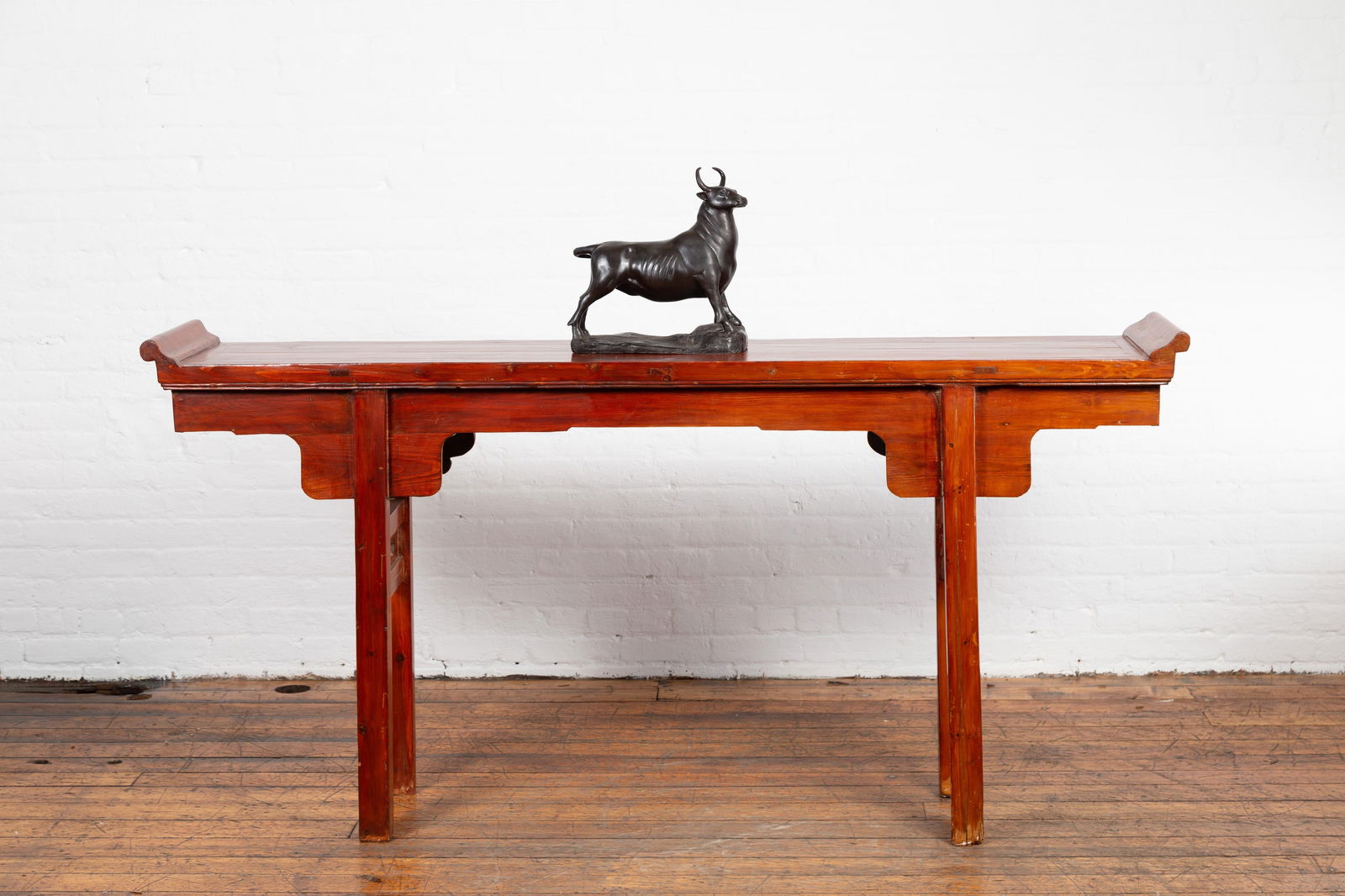 Contemporary Lost Wax Bronze Sculpture Depicting a Bull with Dark Patina - 2