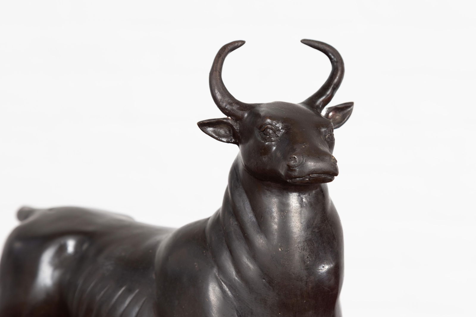 Contemporary Lost Wax Bronze Sculpture Depicting a Bull with Dark Patina - 9