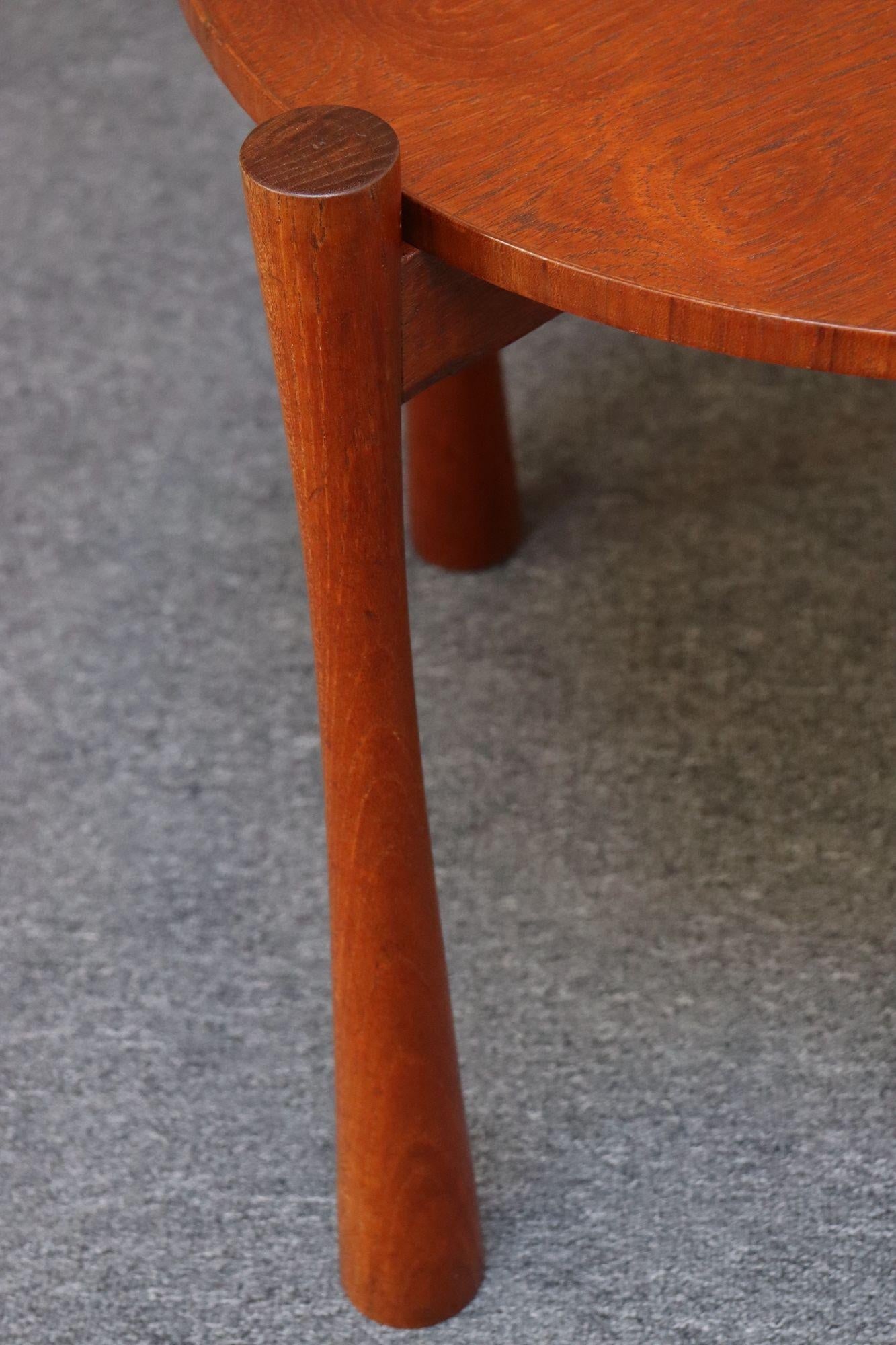 Danish Modern Teak Side Table With Removable Tray Top and Collapsible Base - 9
