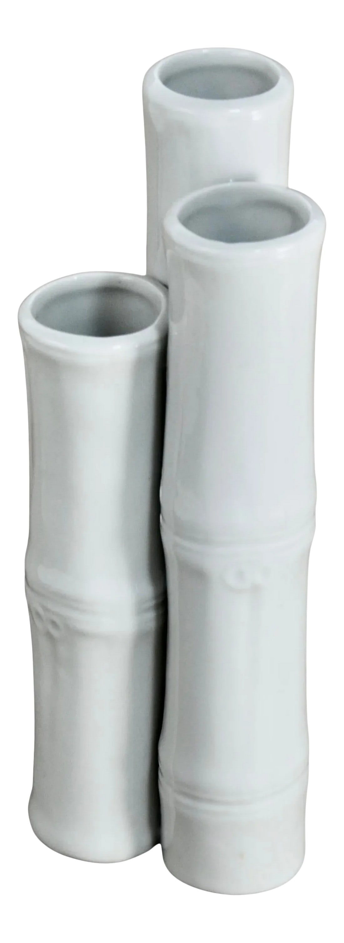 Bamboo 3 Stem Porcelain Vase: Antique white three lobe bamboo stick vintage Asian revival porcelain ceramic vase. No maker's mark. Light wear. Condition: Alterations: Original Condition Unaltered Imperfections: Some