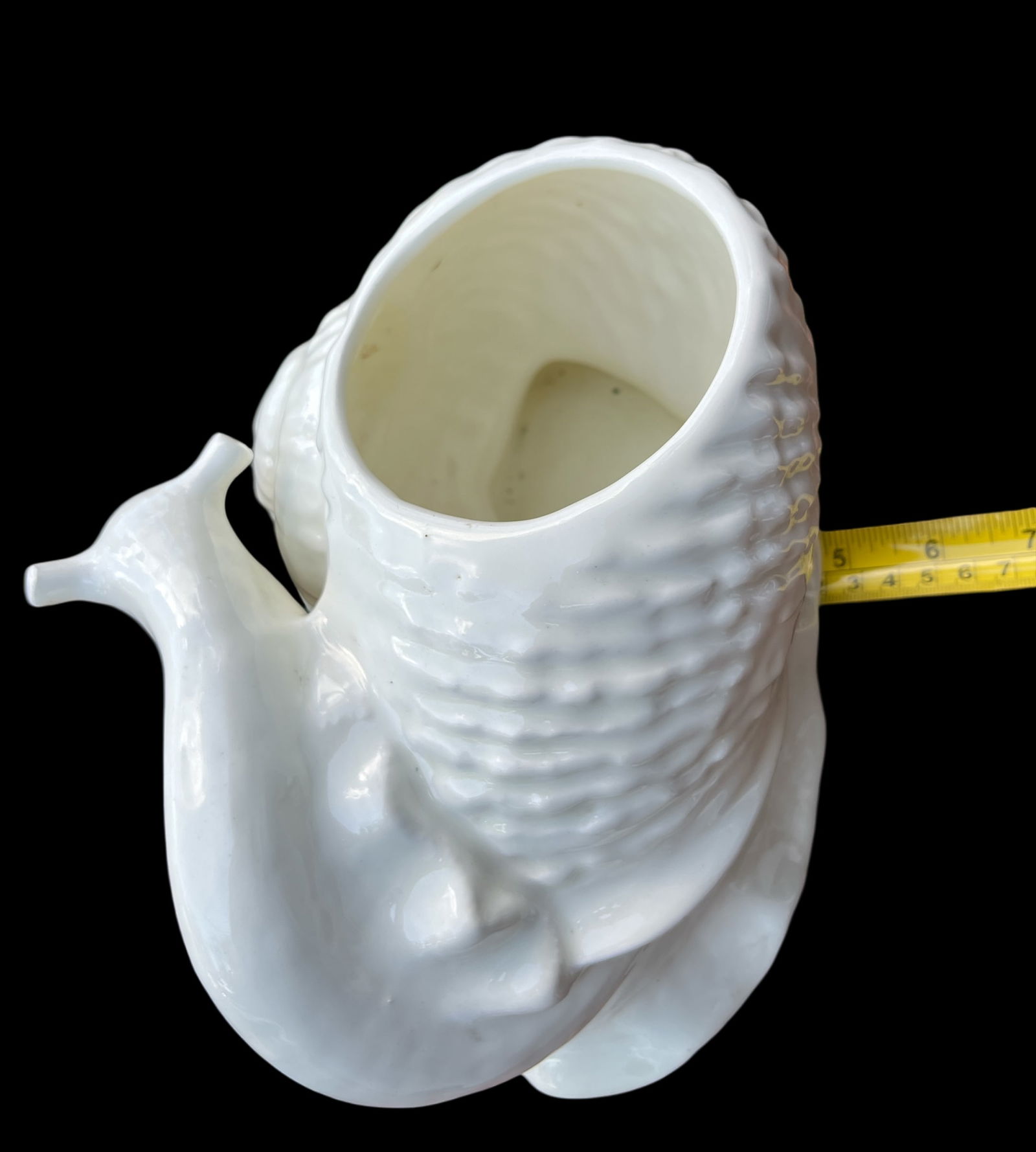 1960s Spanish White Majolica Snail Planter Cachepot Highly Detailed & Sculptural - 11
