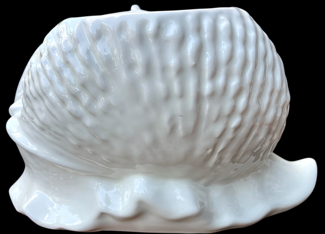 1960s Spanish White Majolica Snail Planter Cachepot Highly Detailed & Sculptural - 6